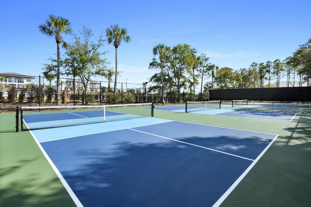 144 Spires Lane UNIT 414