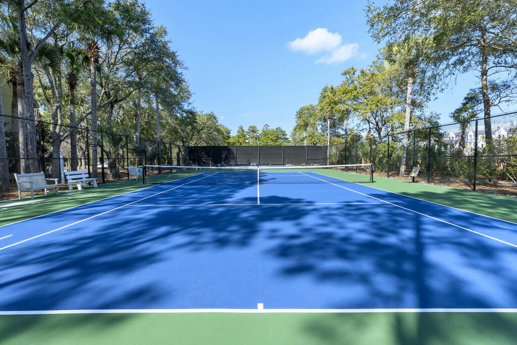 144 Spires Lane UNIT 414