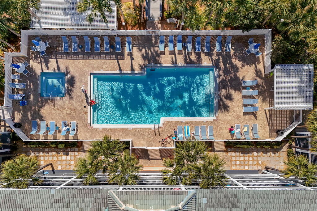 144 Spires Lane UNIT 414