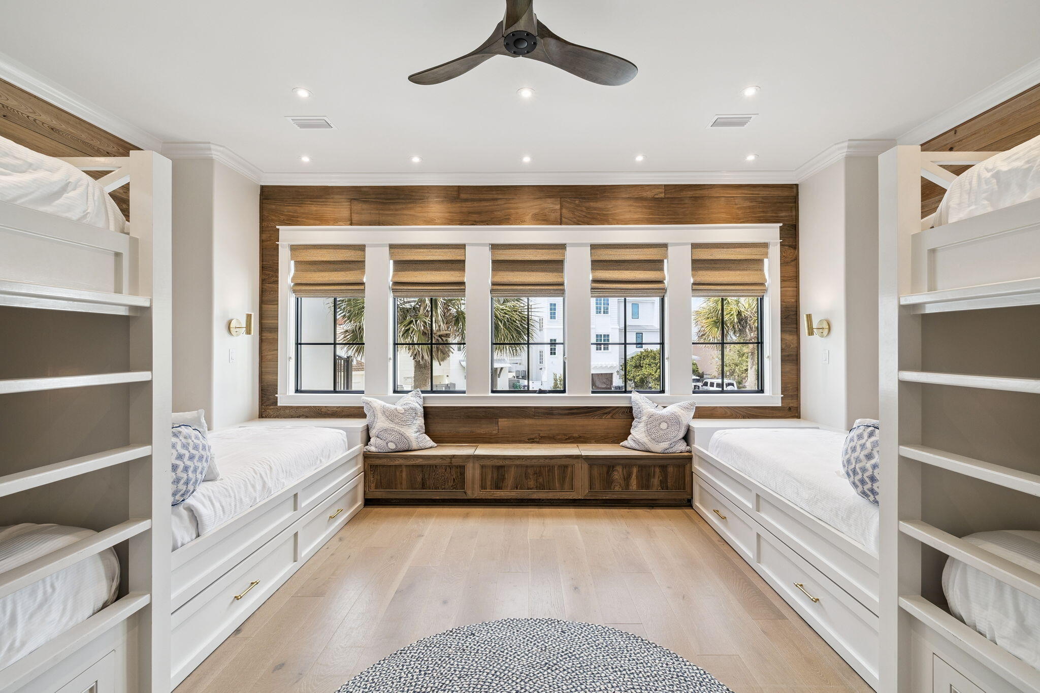 41 Sea Walk Circle