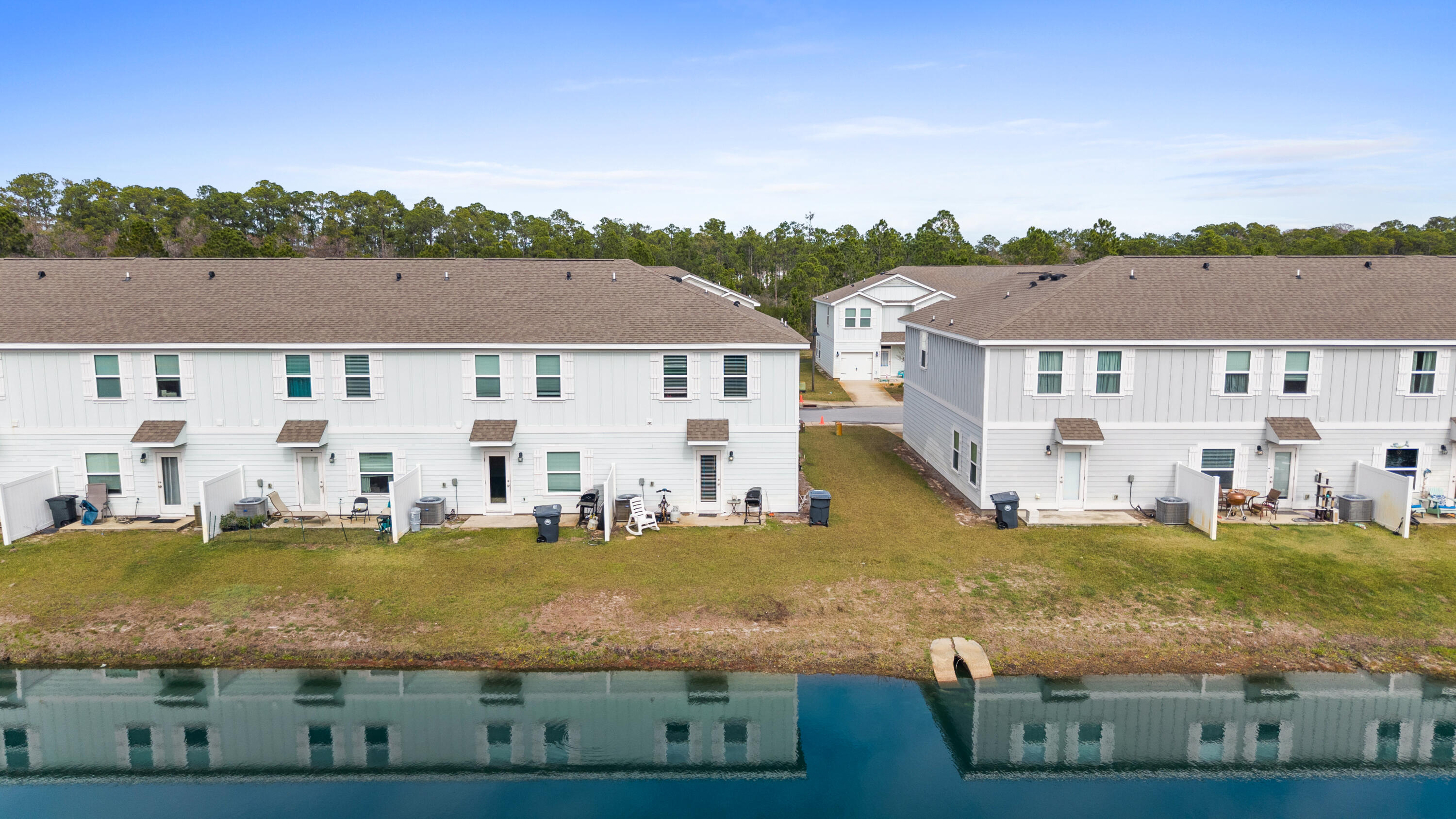 64 Crossing Lane UNIT A