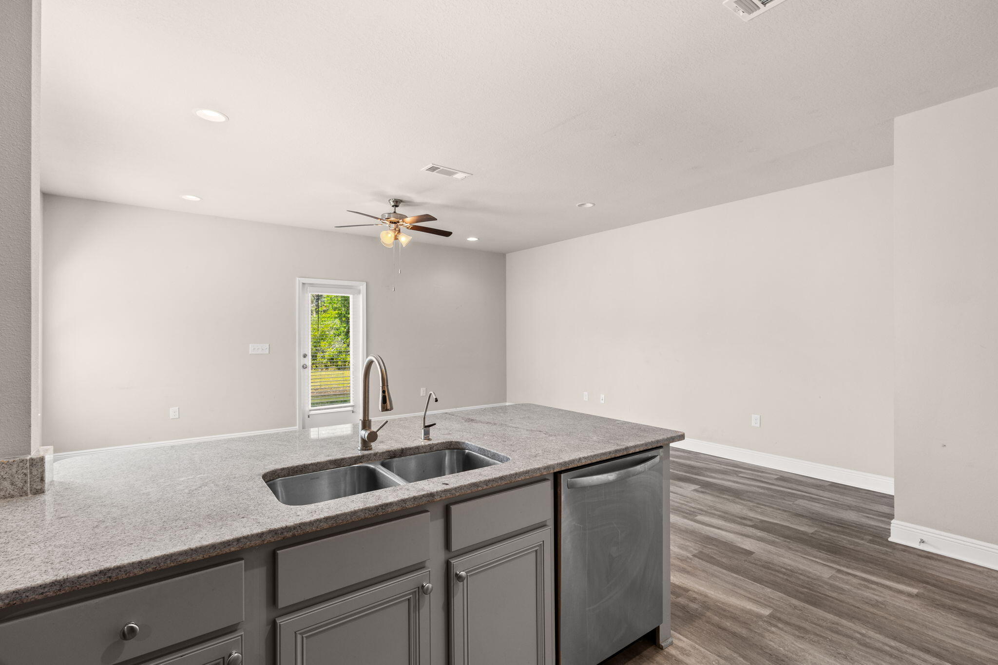 64 Crossing Lane UNIT A
