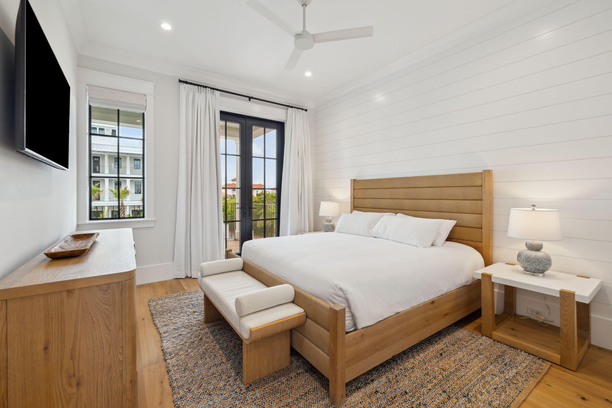 5022 W County Hwy 30A