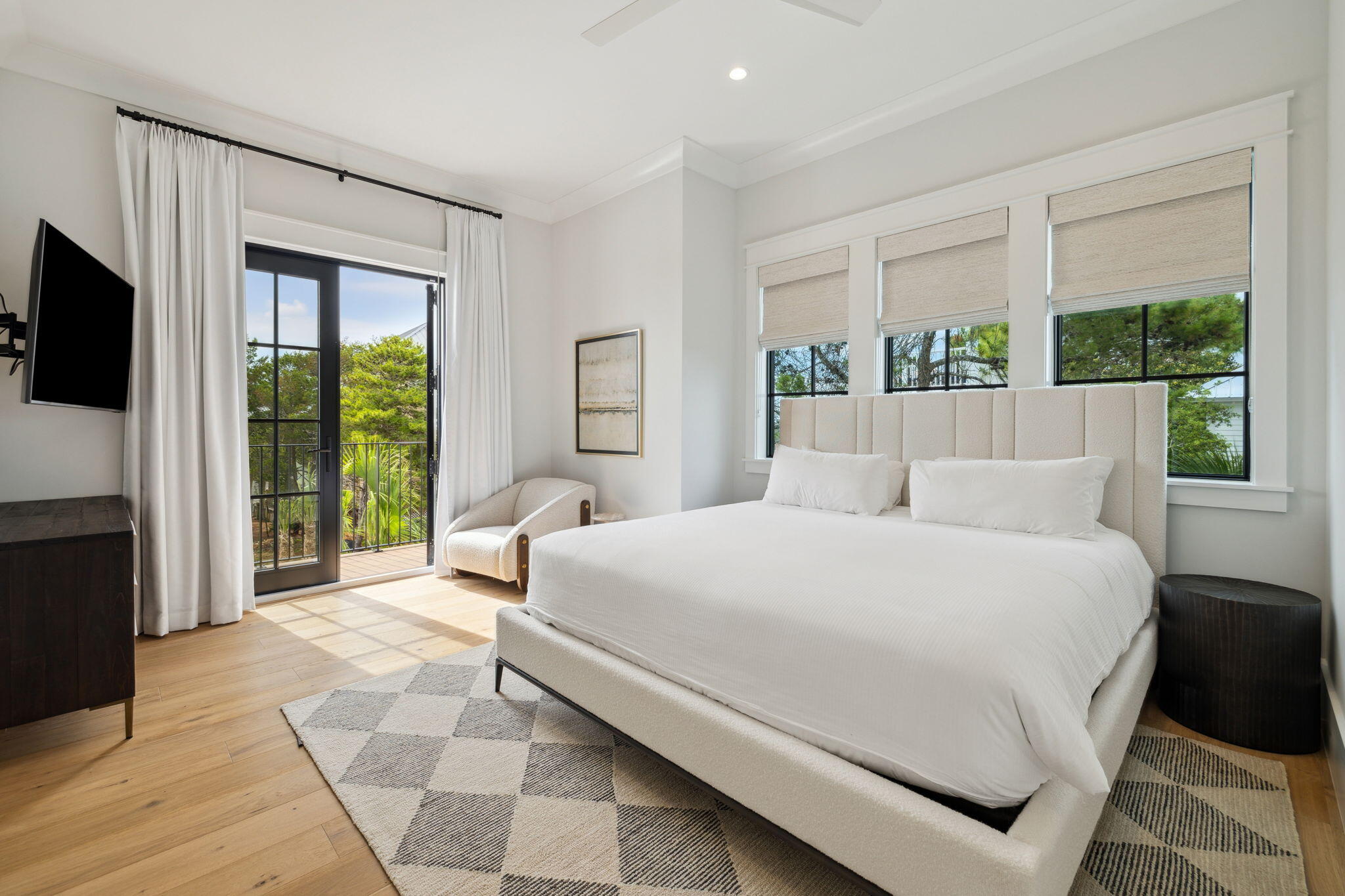 5022 W County Hwy 30A