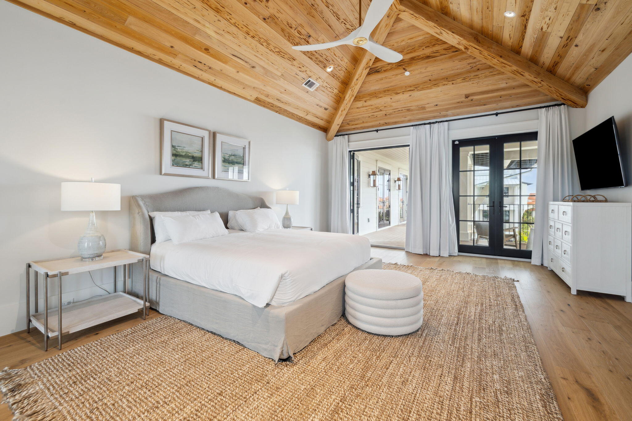 5022 W County Hwy 30A