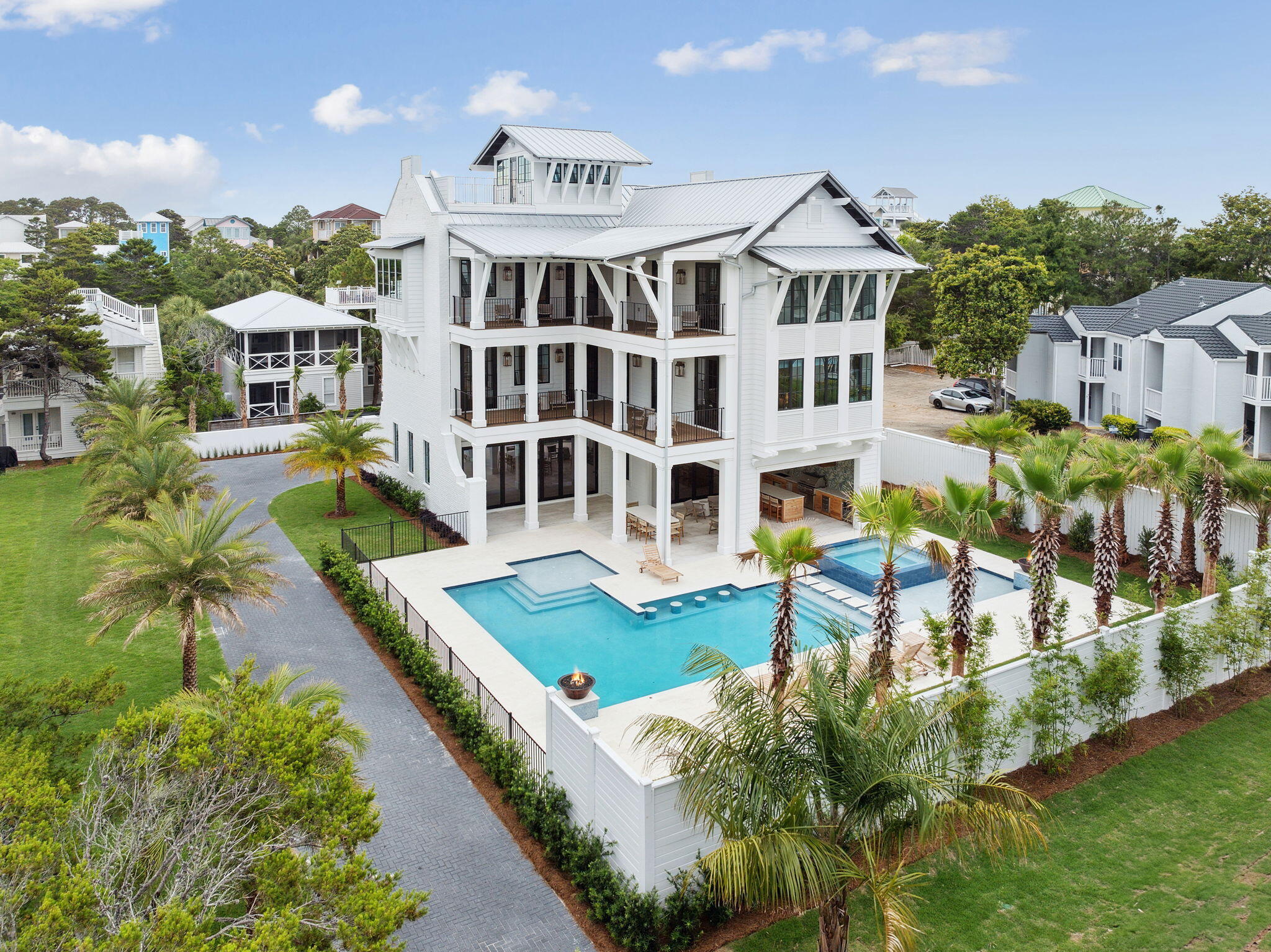 5022 W County Hwy 30A