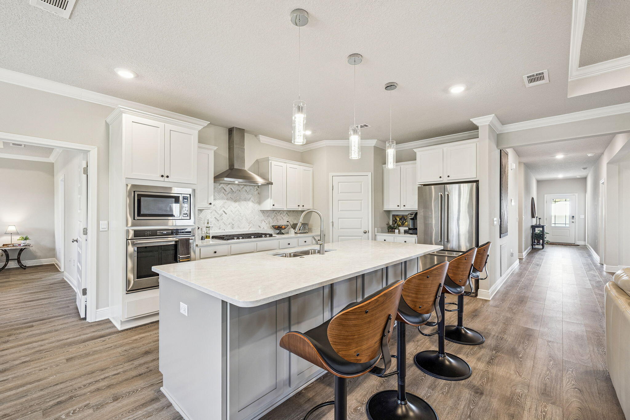 615 Golf Club Drive