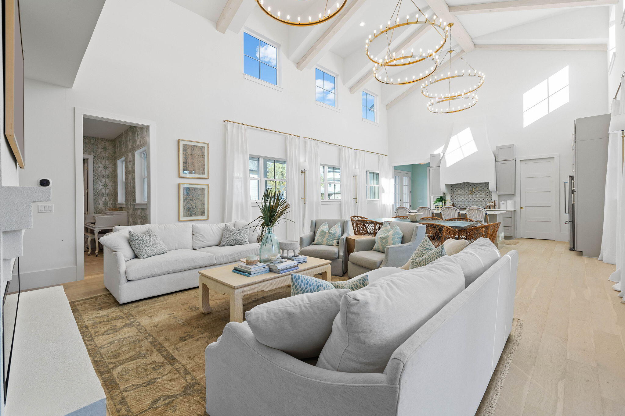 116 W Lamb Drive