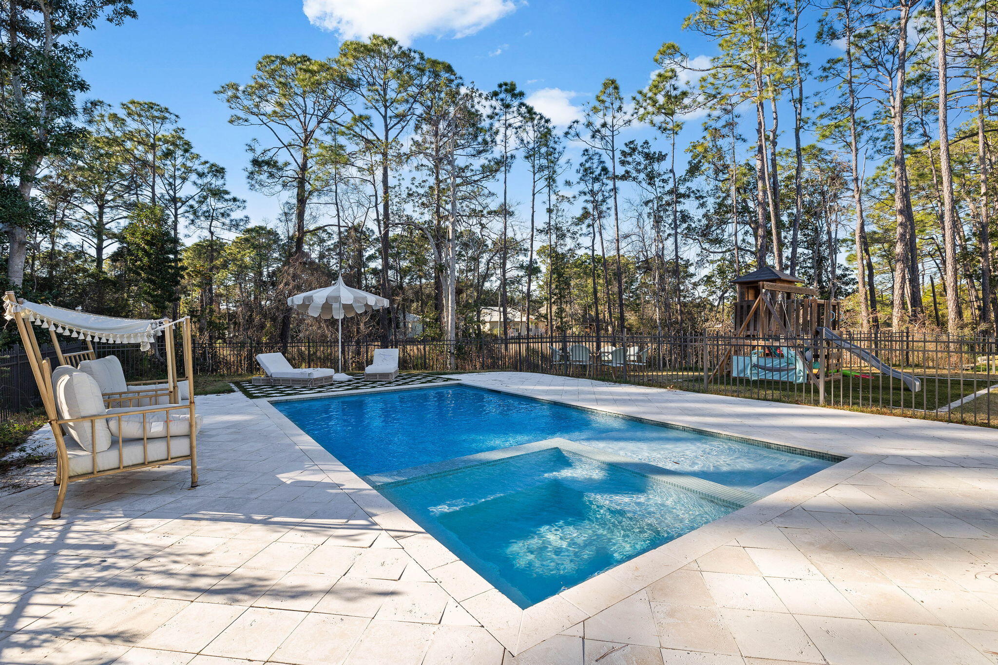 116 W Lamb Drive