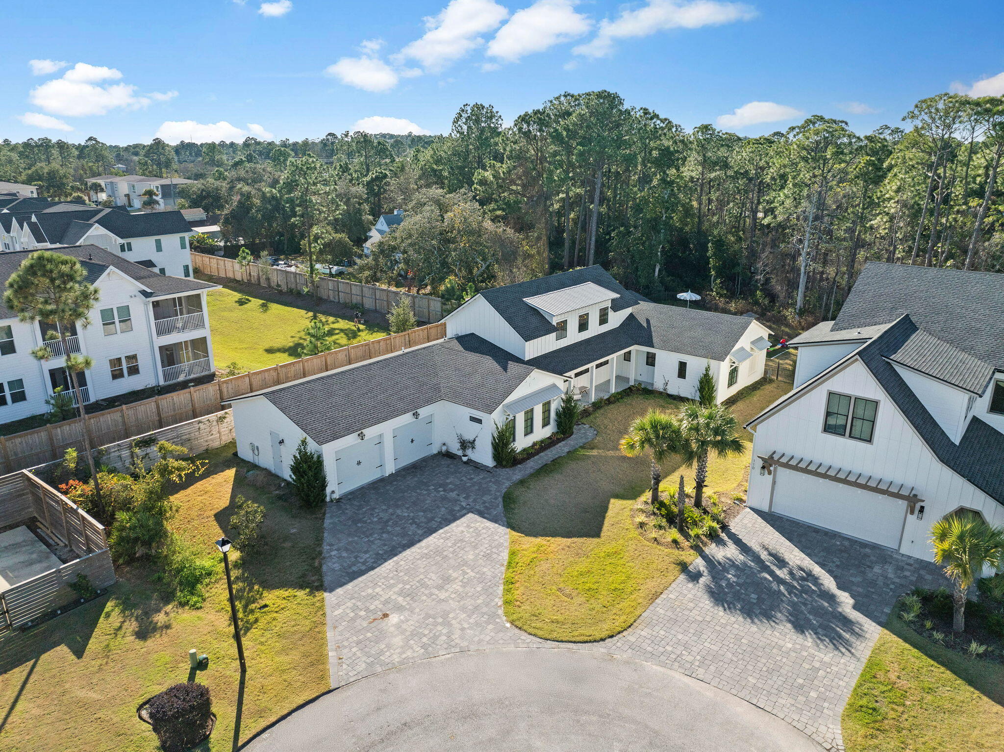 116 W Lamb Drive