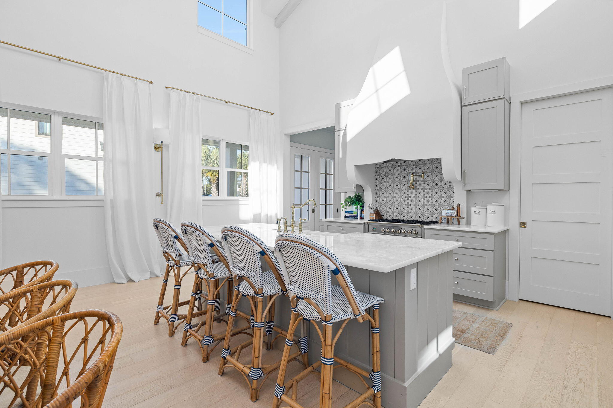 116 W Lamb Drive