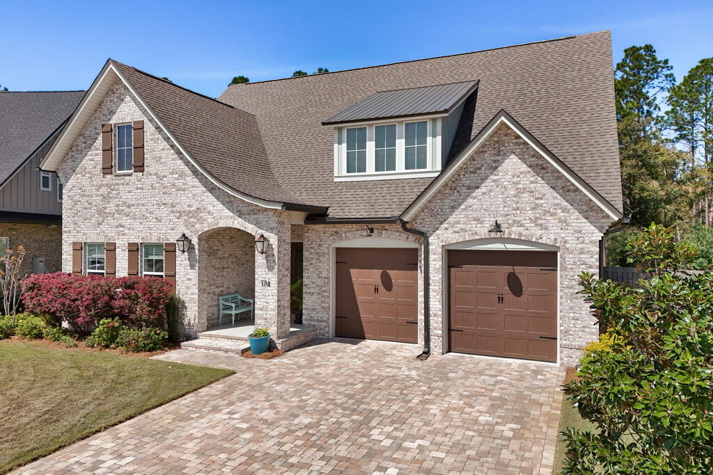 174 Revana Way