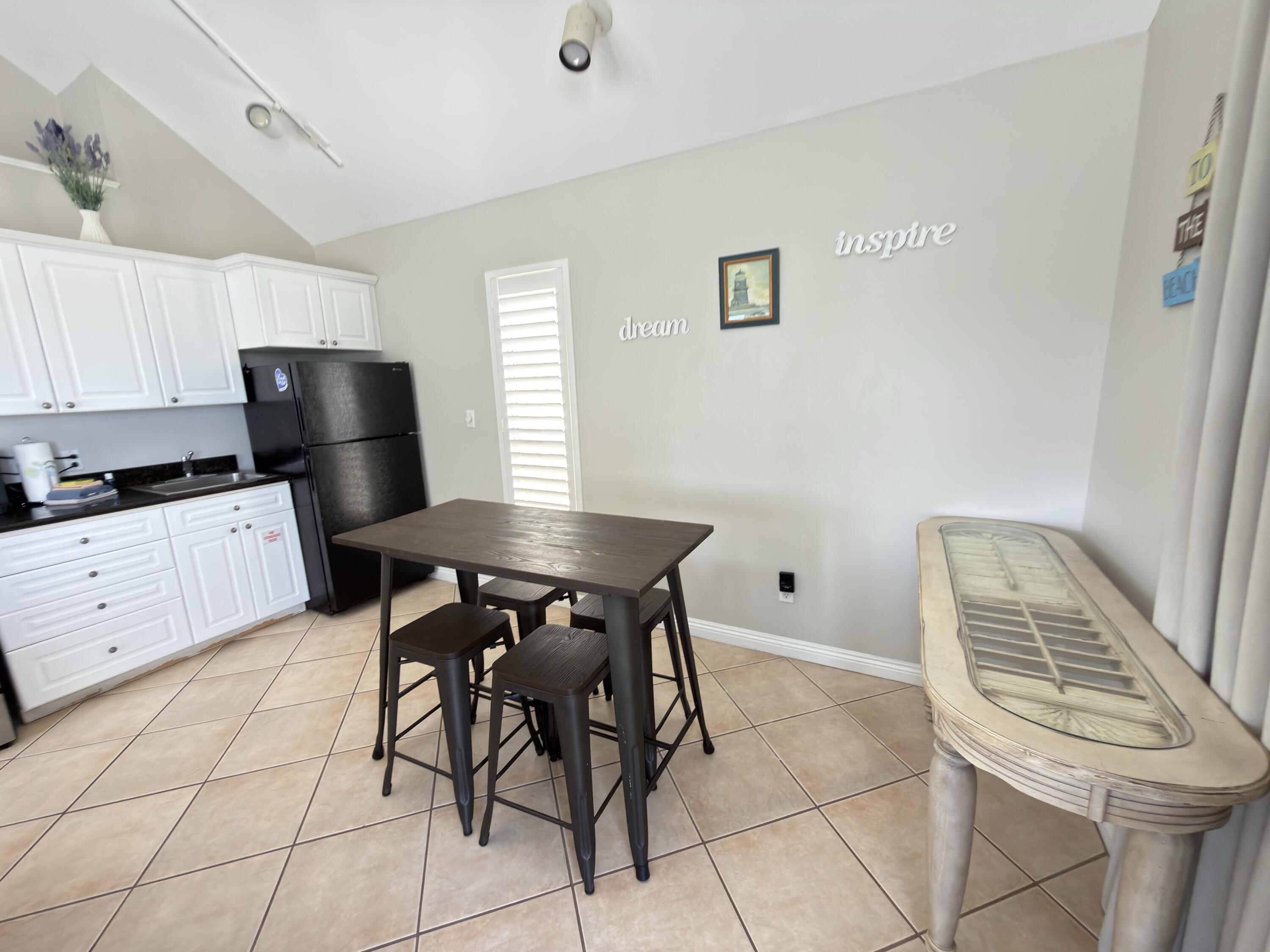 69 Crystal Beach Drive 8