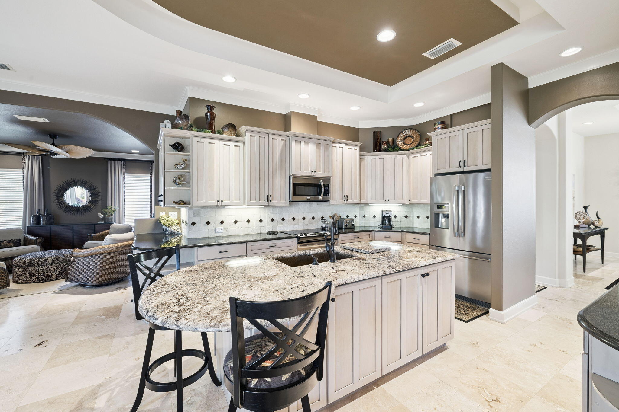 1464 Baytowne Avenue