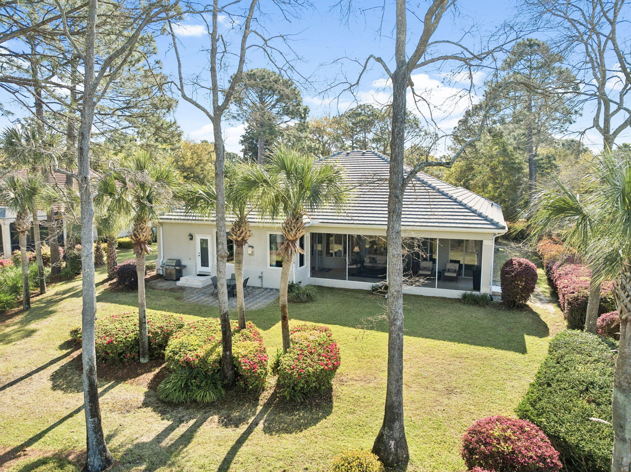 1464 Baytowne Avenue