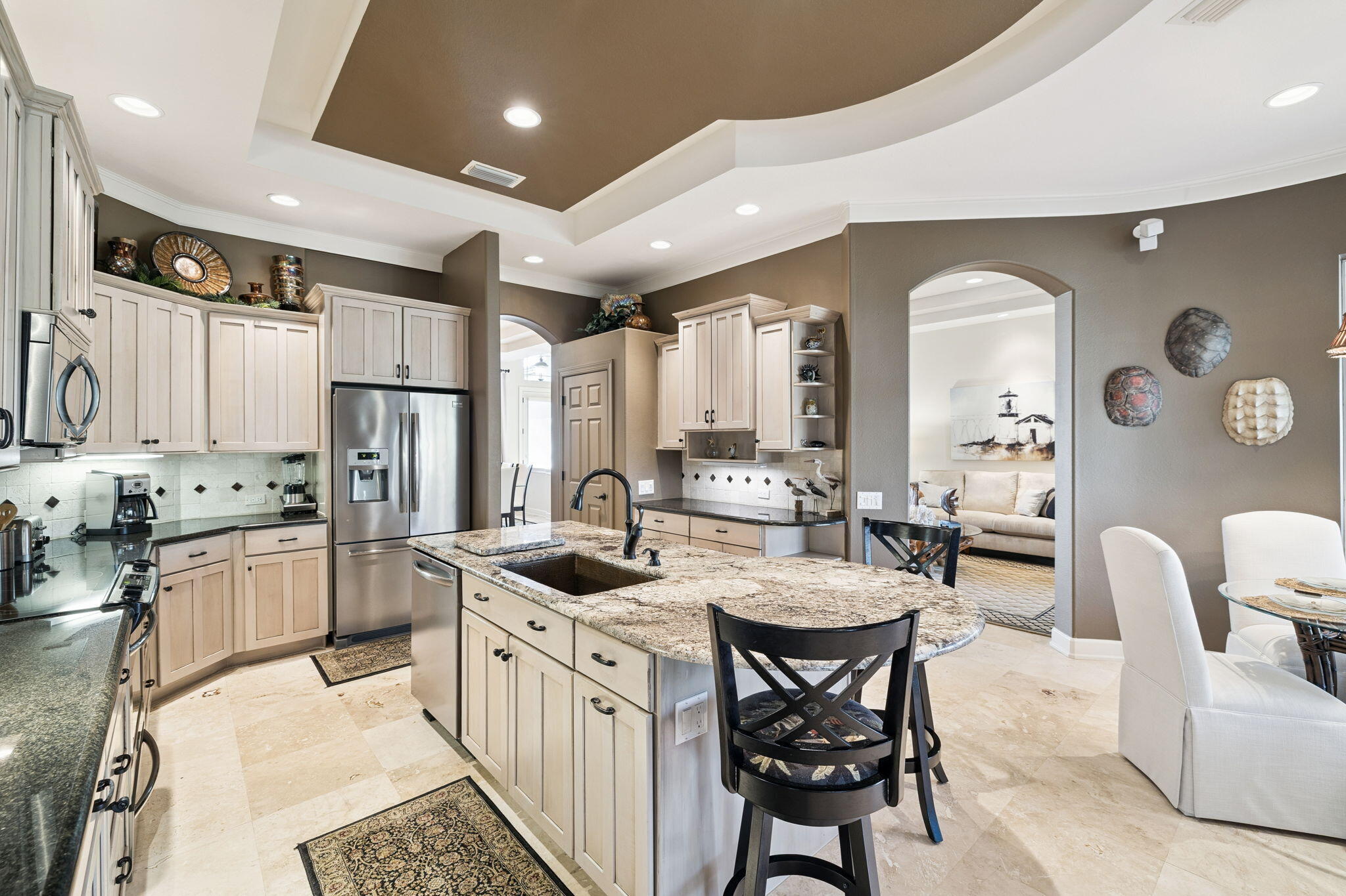 1464 Baytowne Avenue