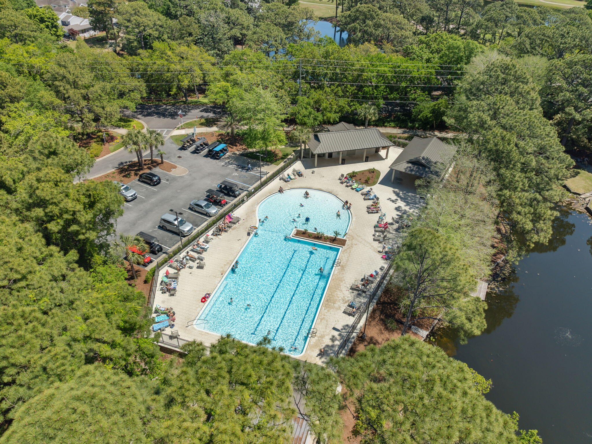 1464 Baytowne Avenue