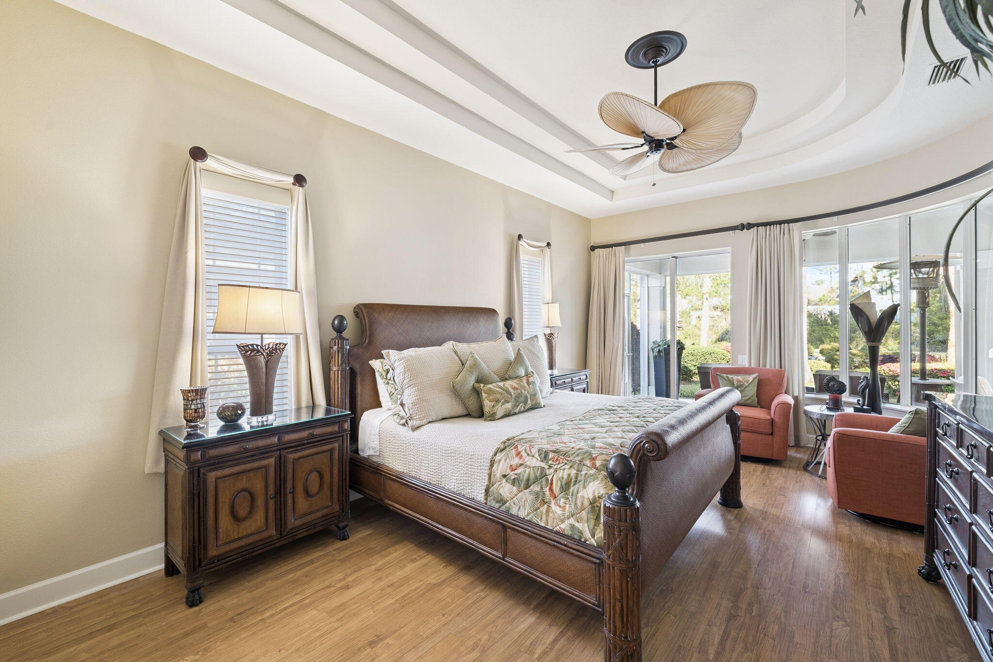 1464 Baytowne Avenue