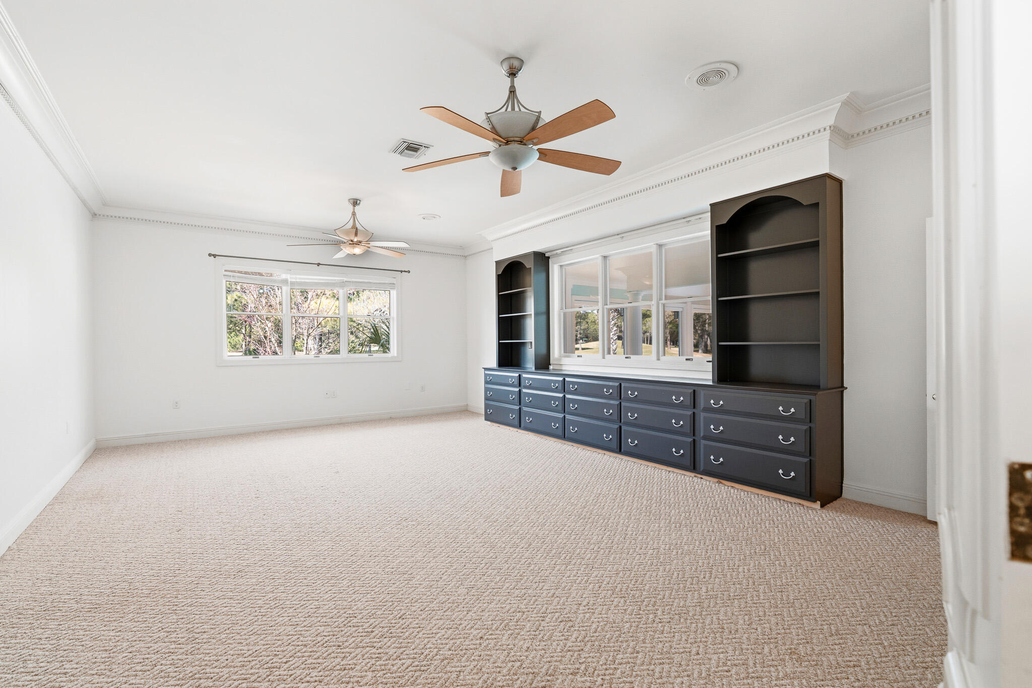 8 Weekewachee Circle