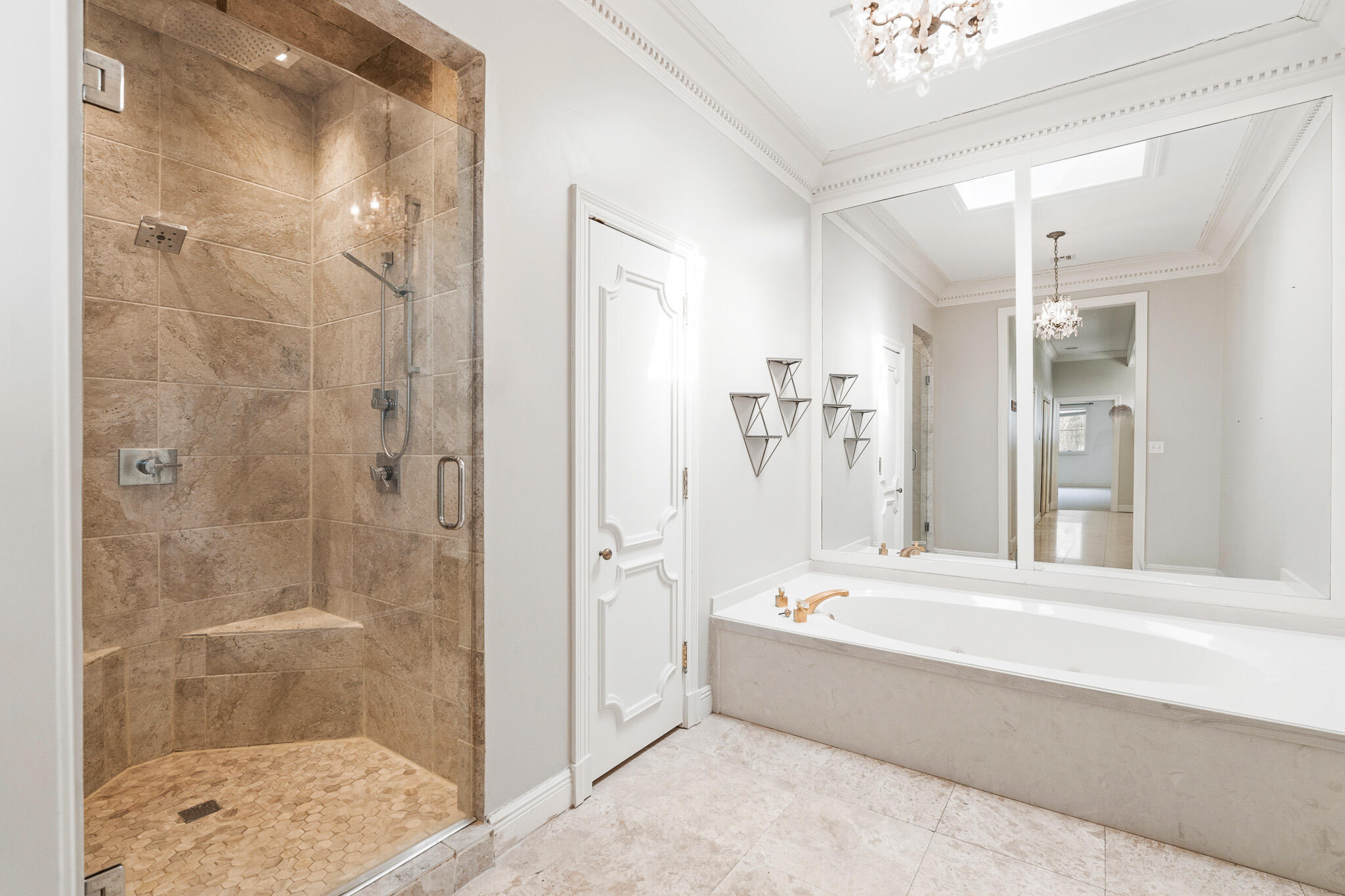 8 Weekewachee Circle