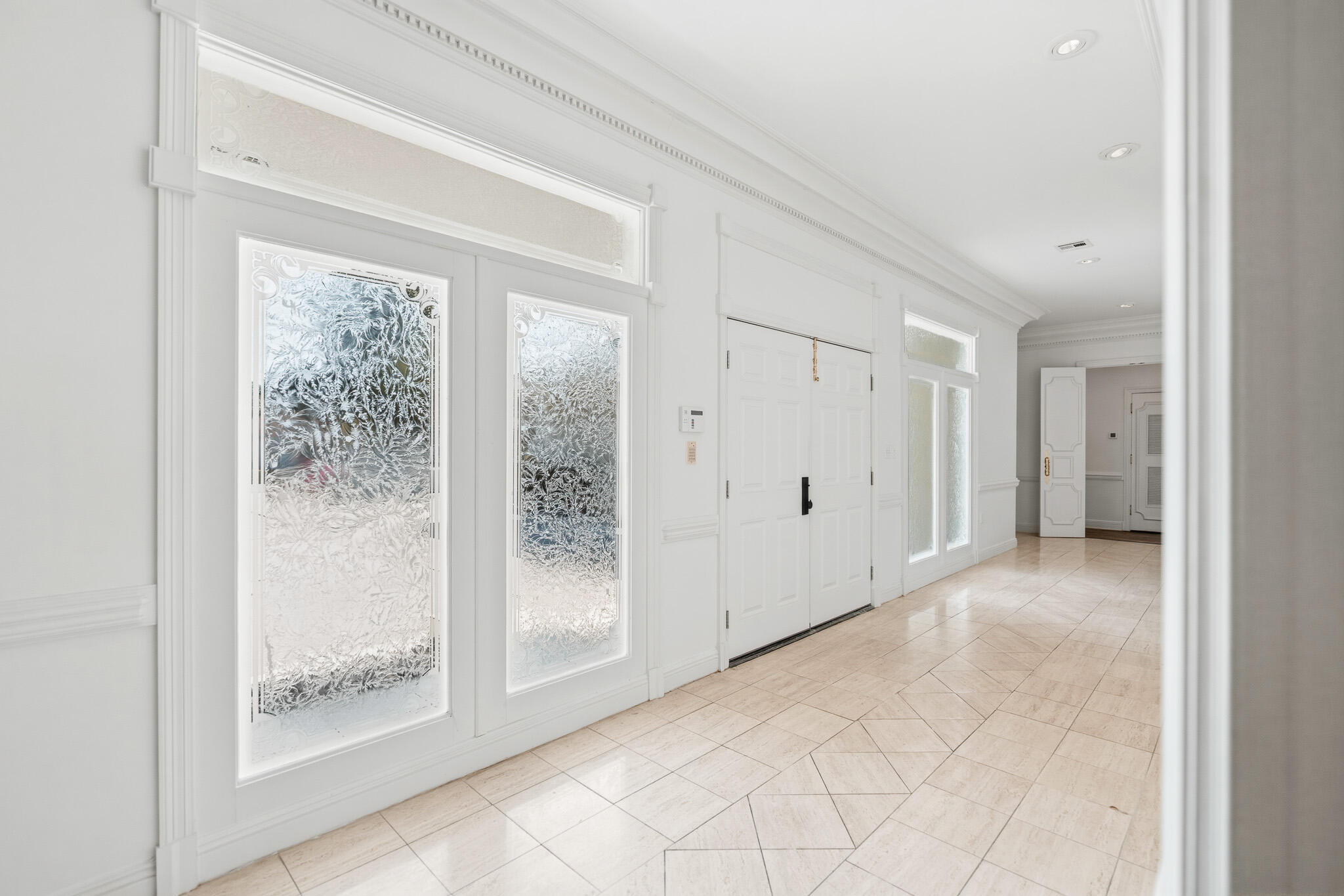 8 Weekewachee Circle