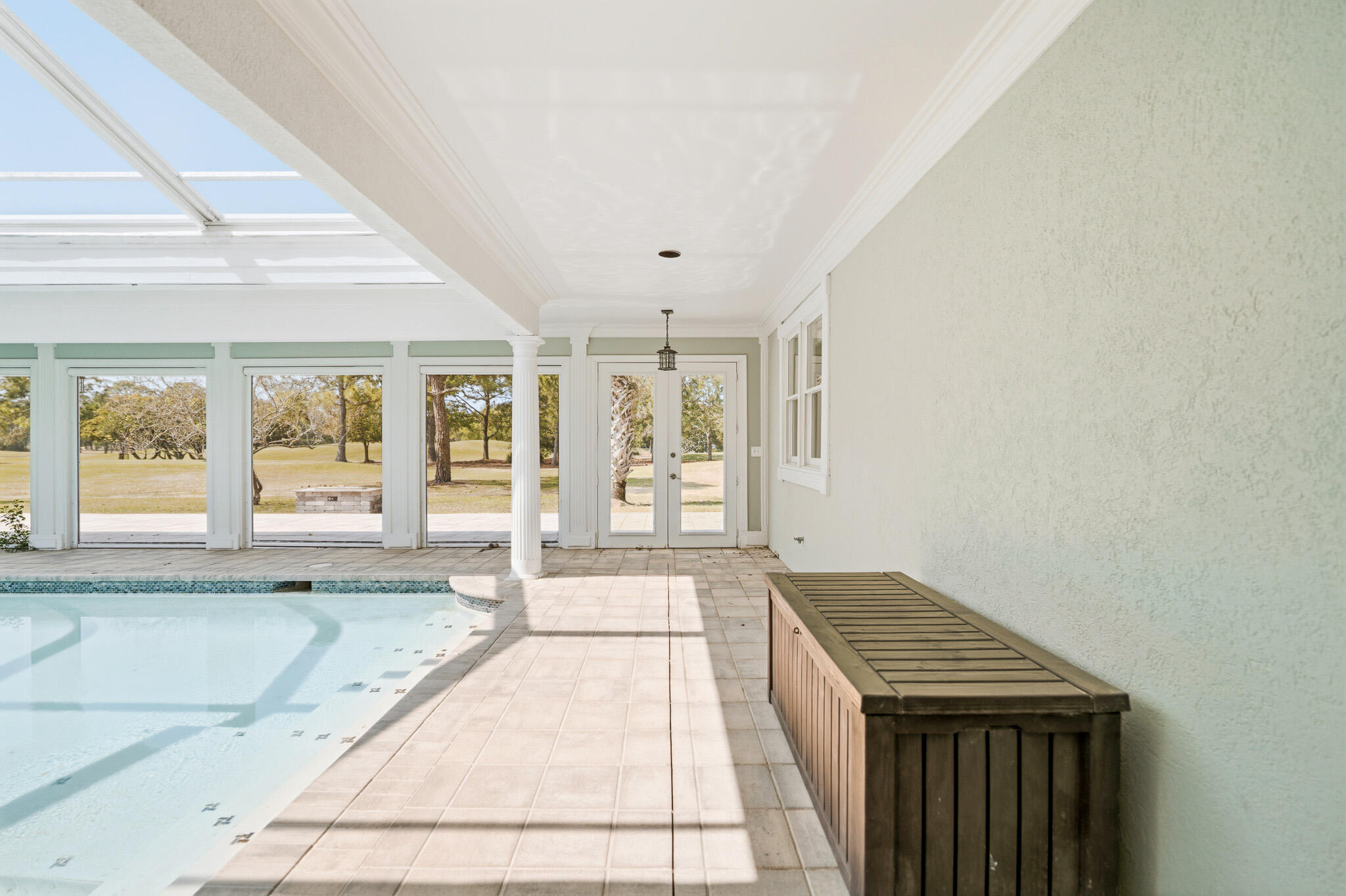 8 Weekewachee Circle