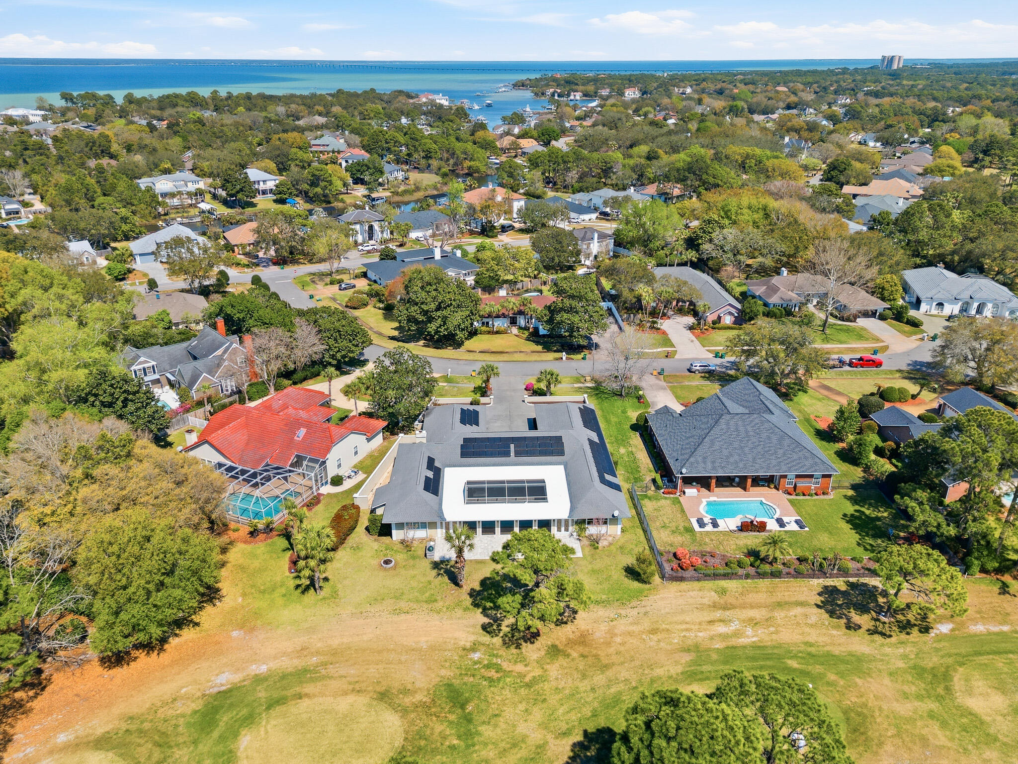 8 Weekewachee Circle