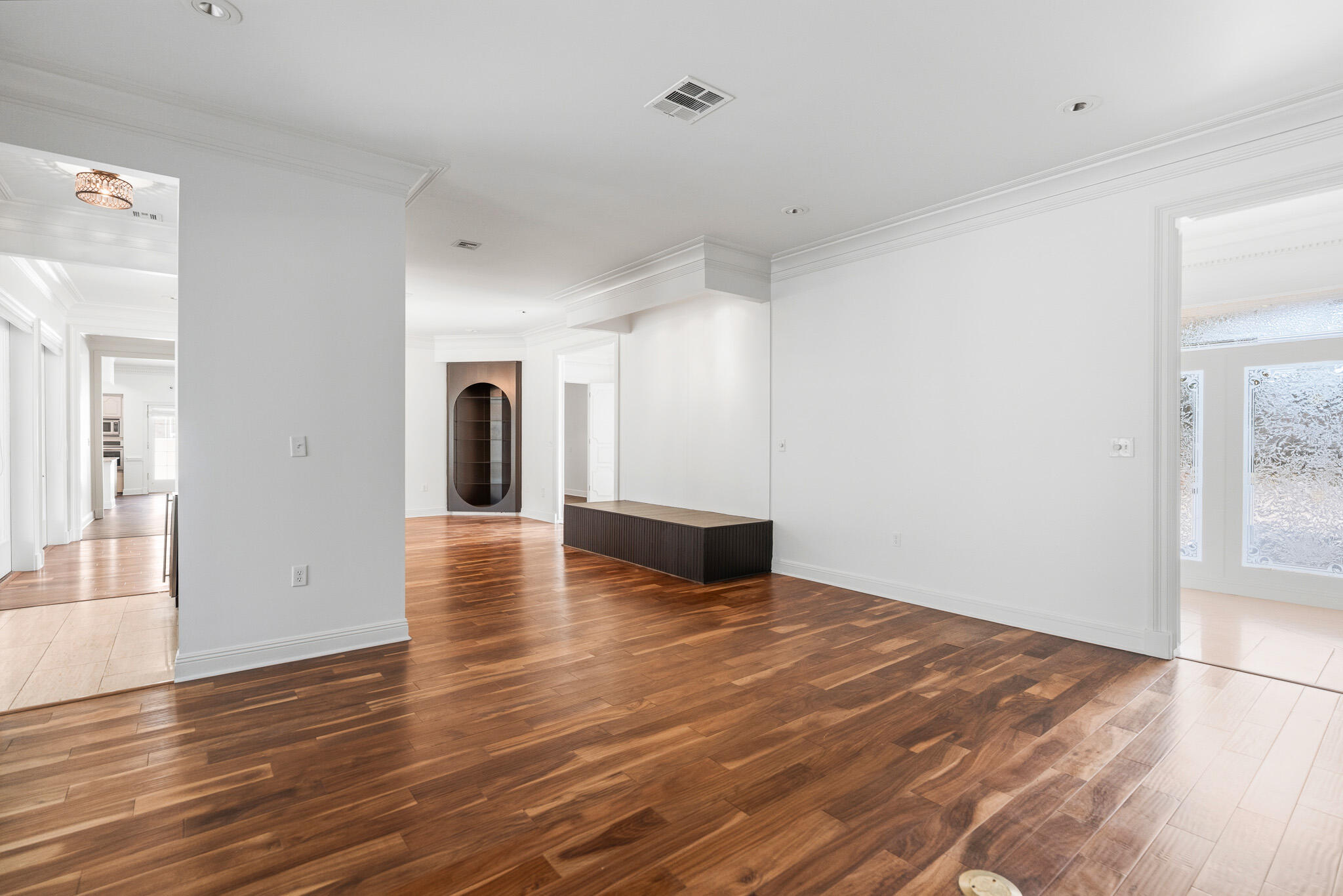 8 Weekewachee Circle