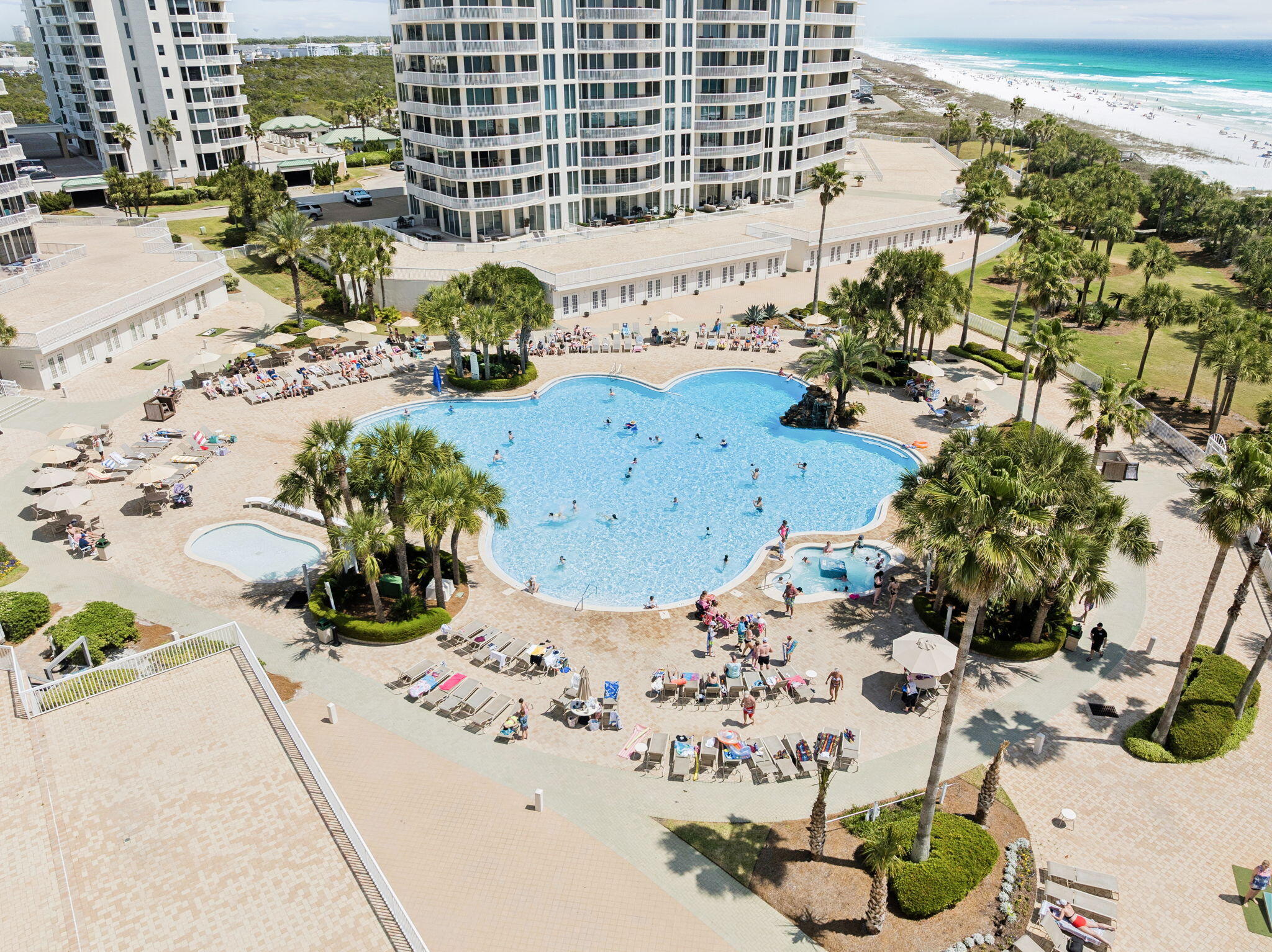15400 Emerald Coast Parkway 304