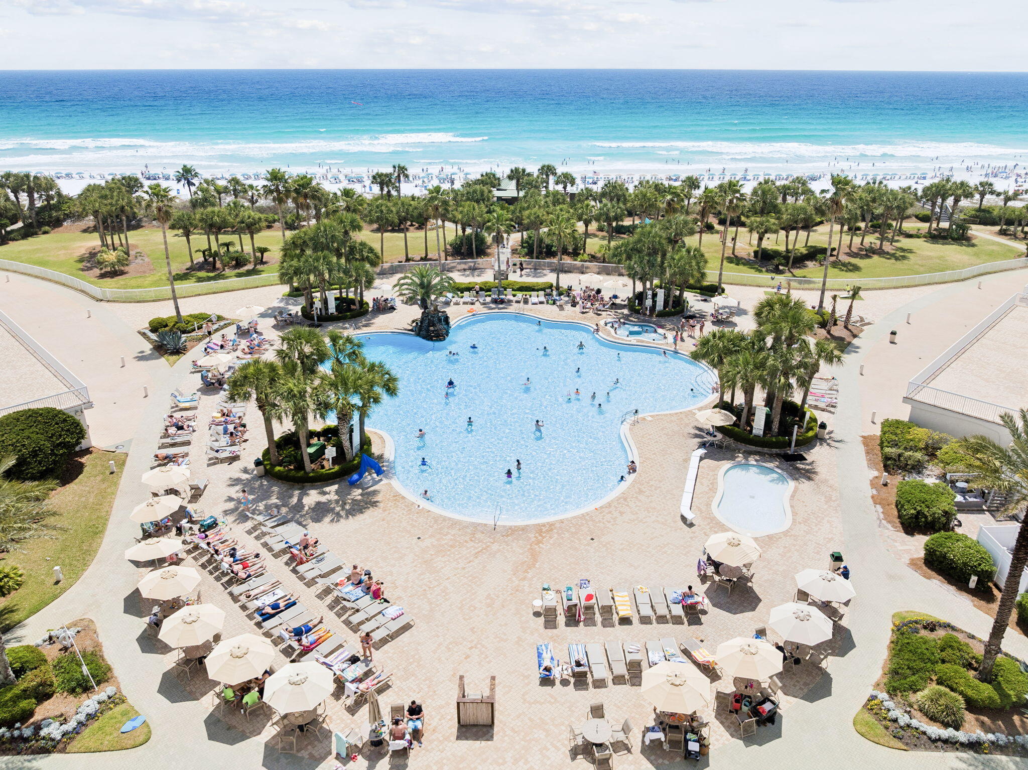 15400 Emerald Coast Parkway 304