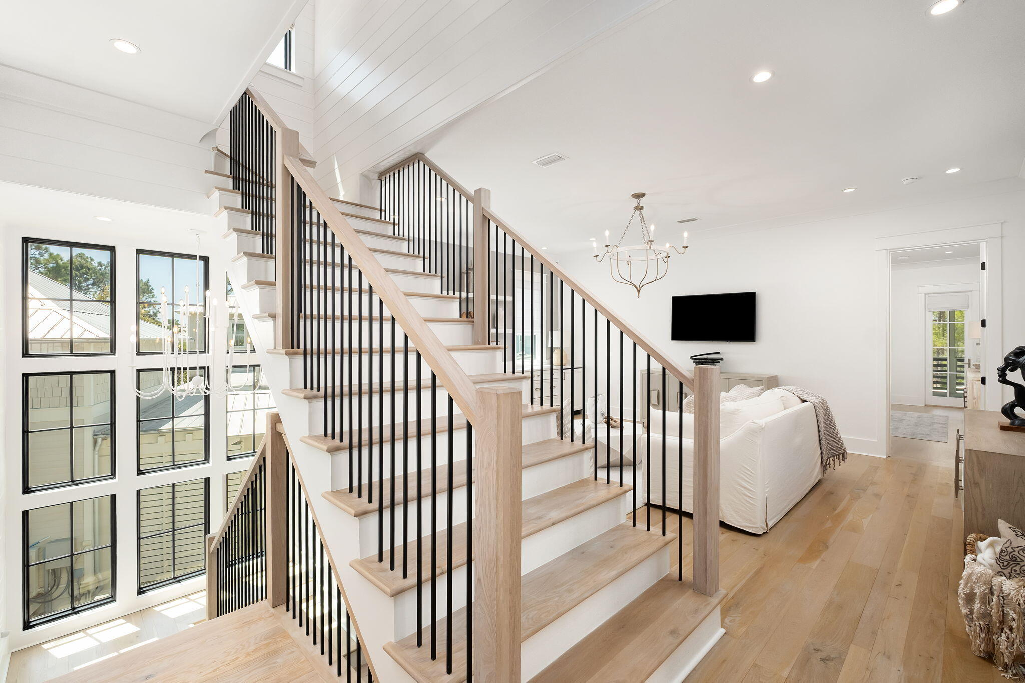 565 E Royal Fern Way