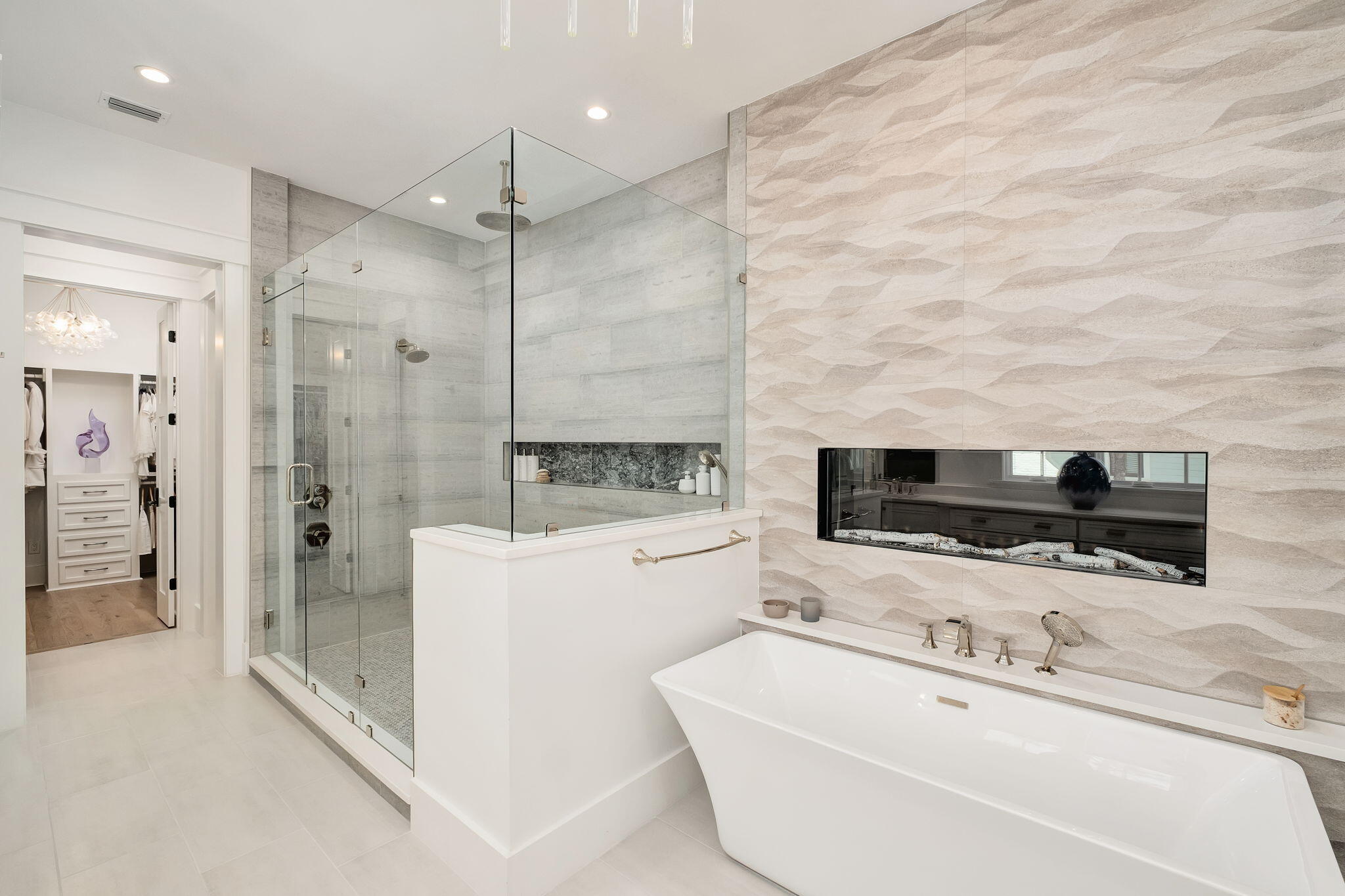 565 E Royal Fern Way