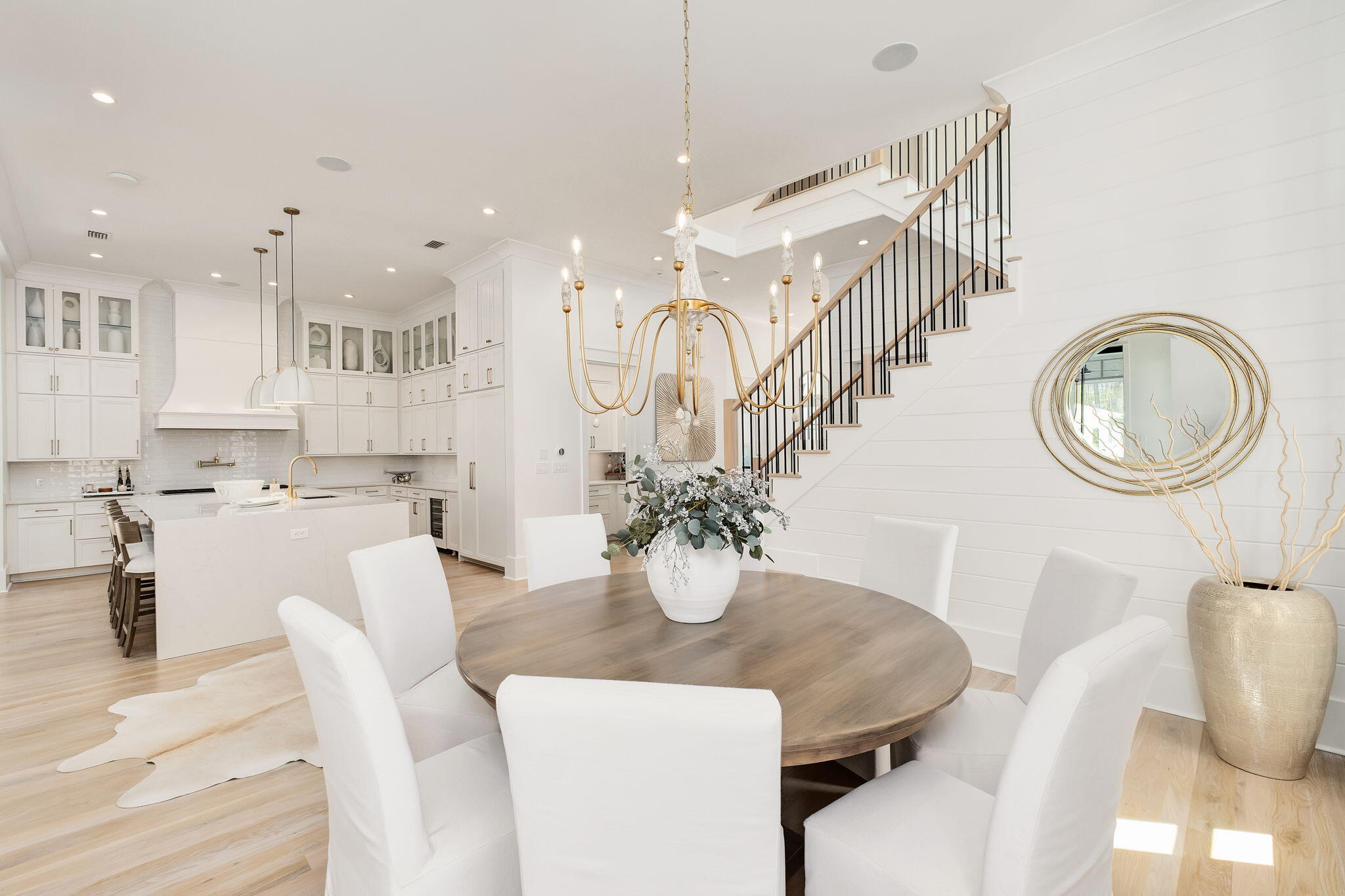 565 E Royal Fern Way