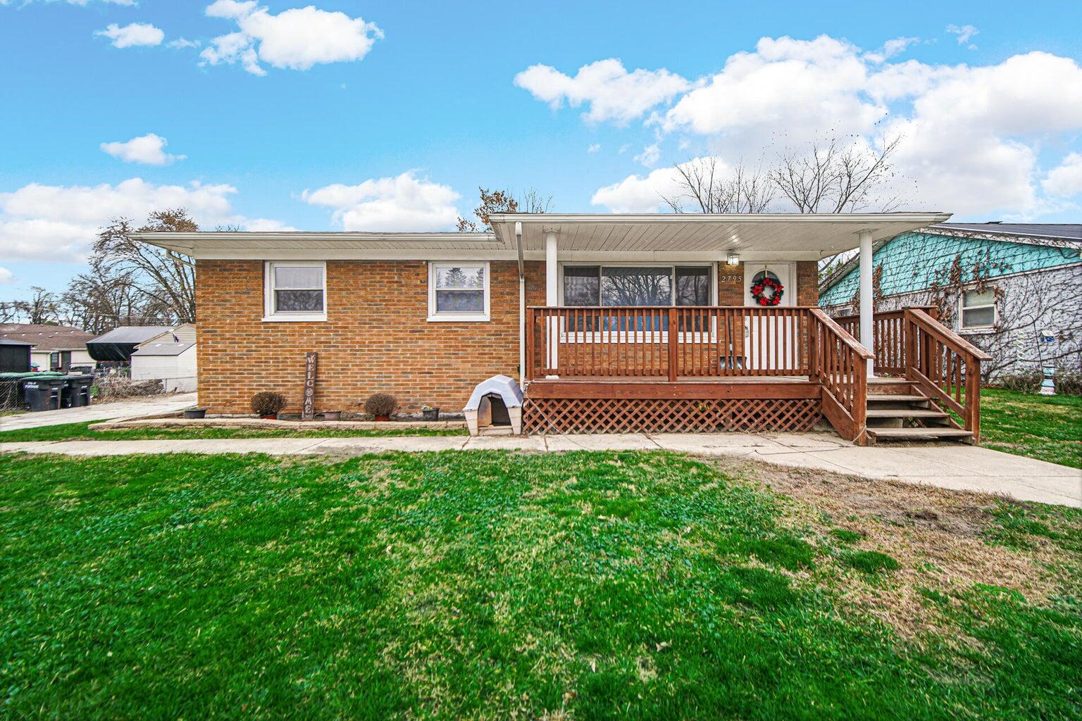 2795 Richard Street