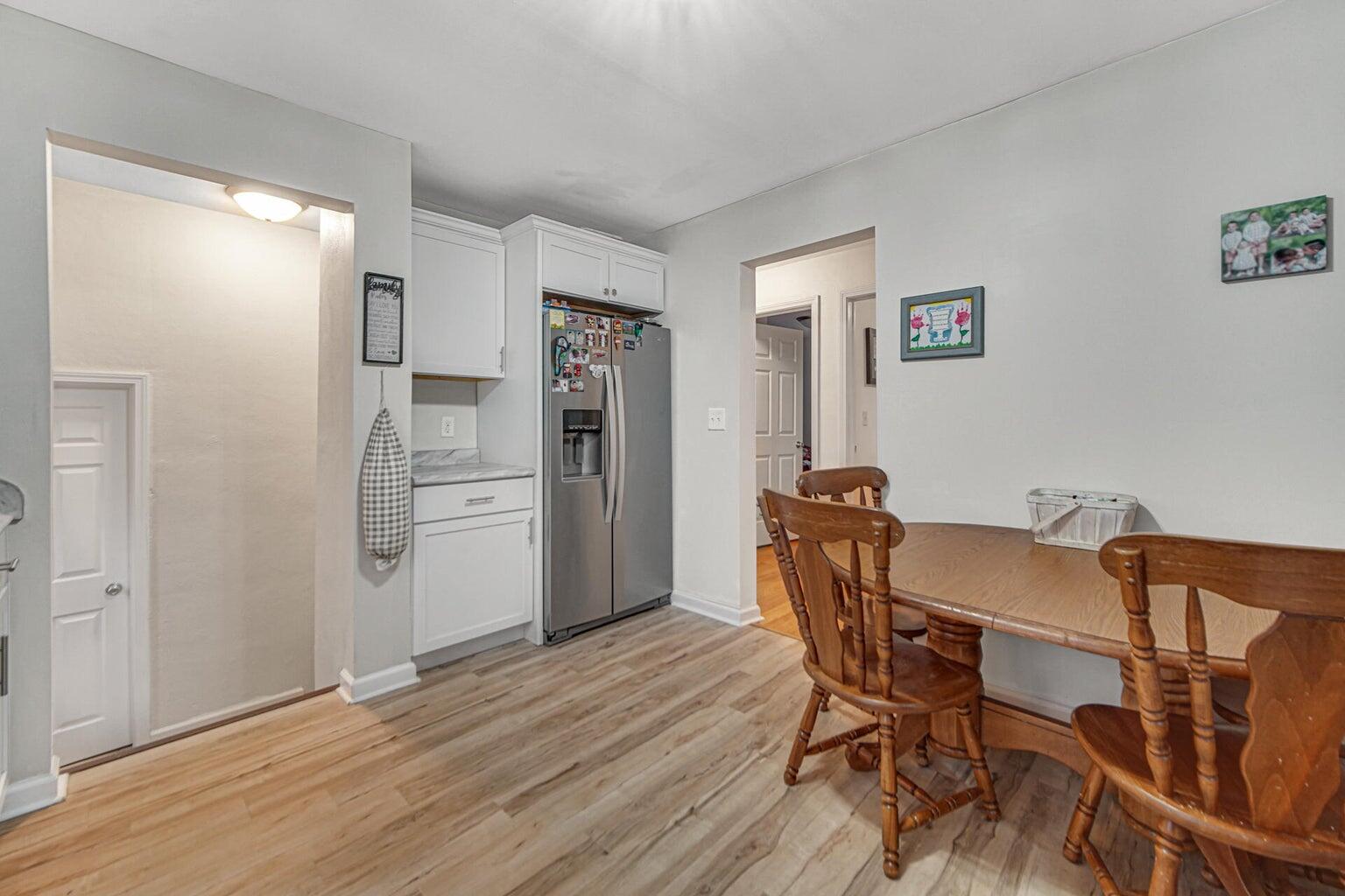 2795 Richard Street