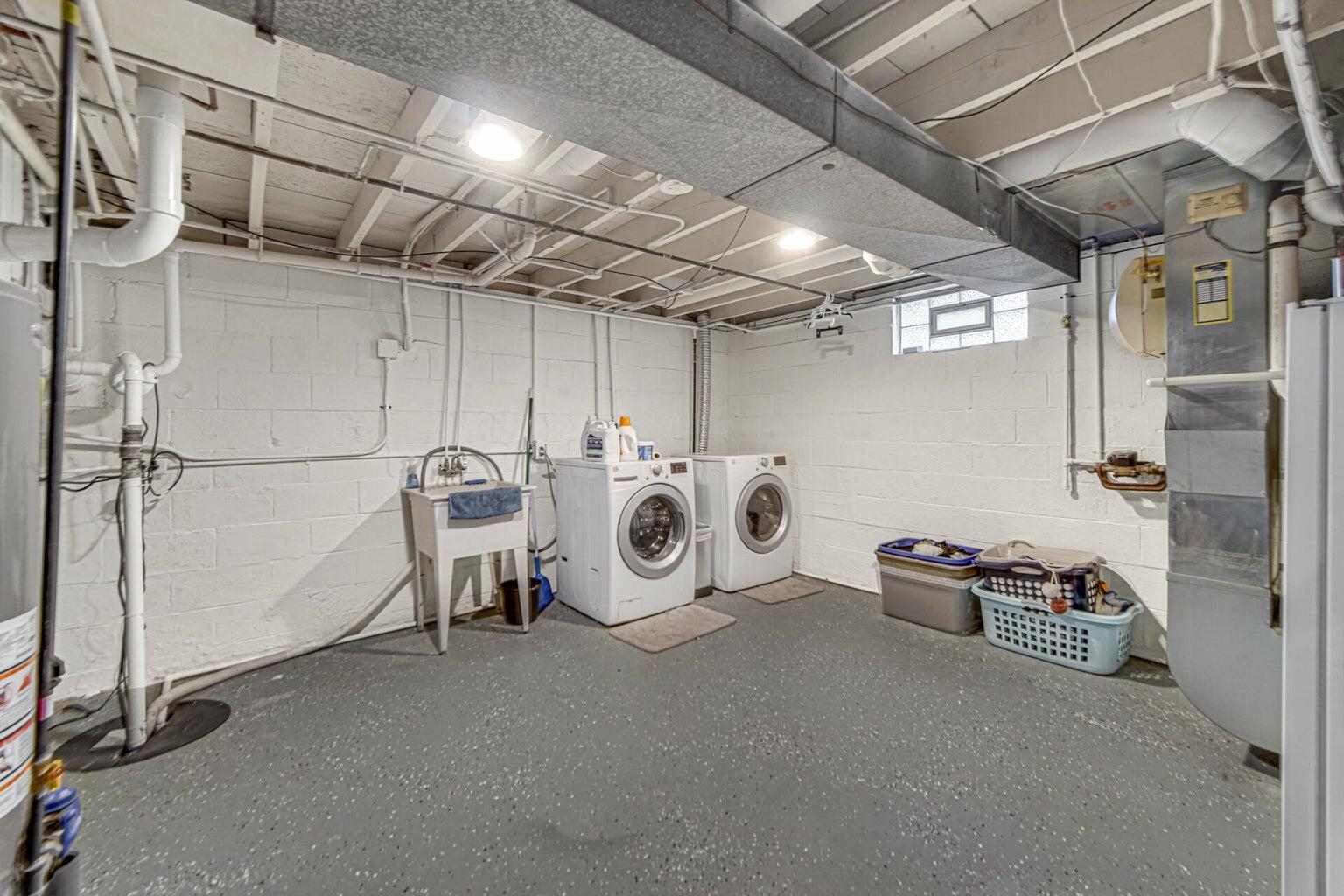 2795 Richard Street