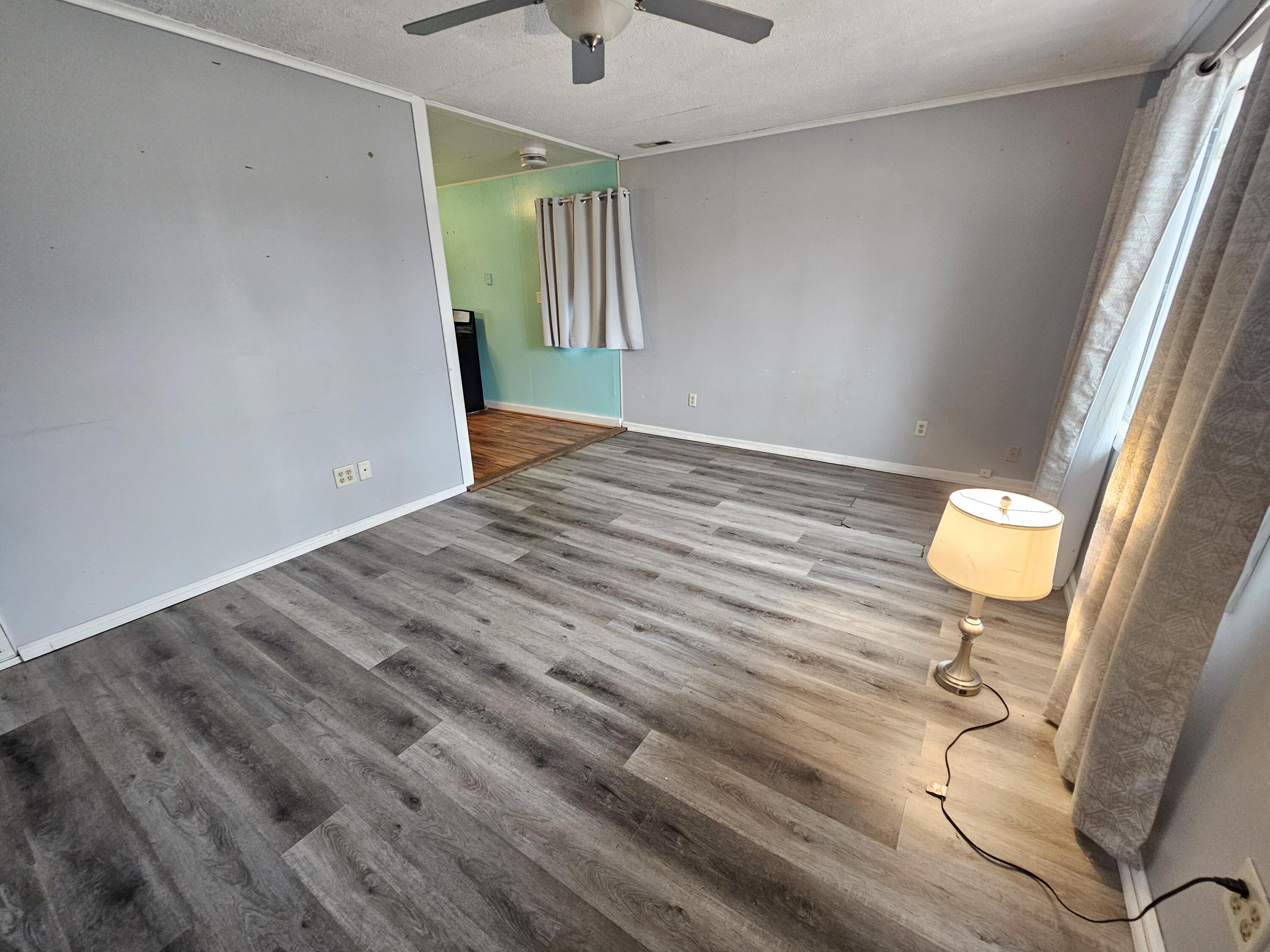 1315 W 1st Place
