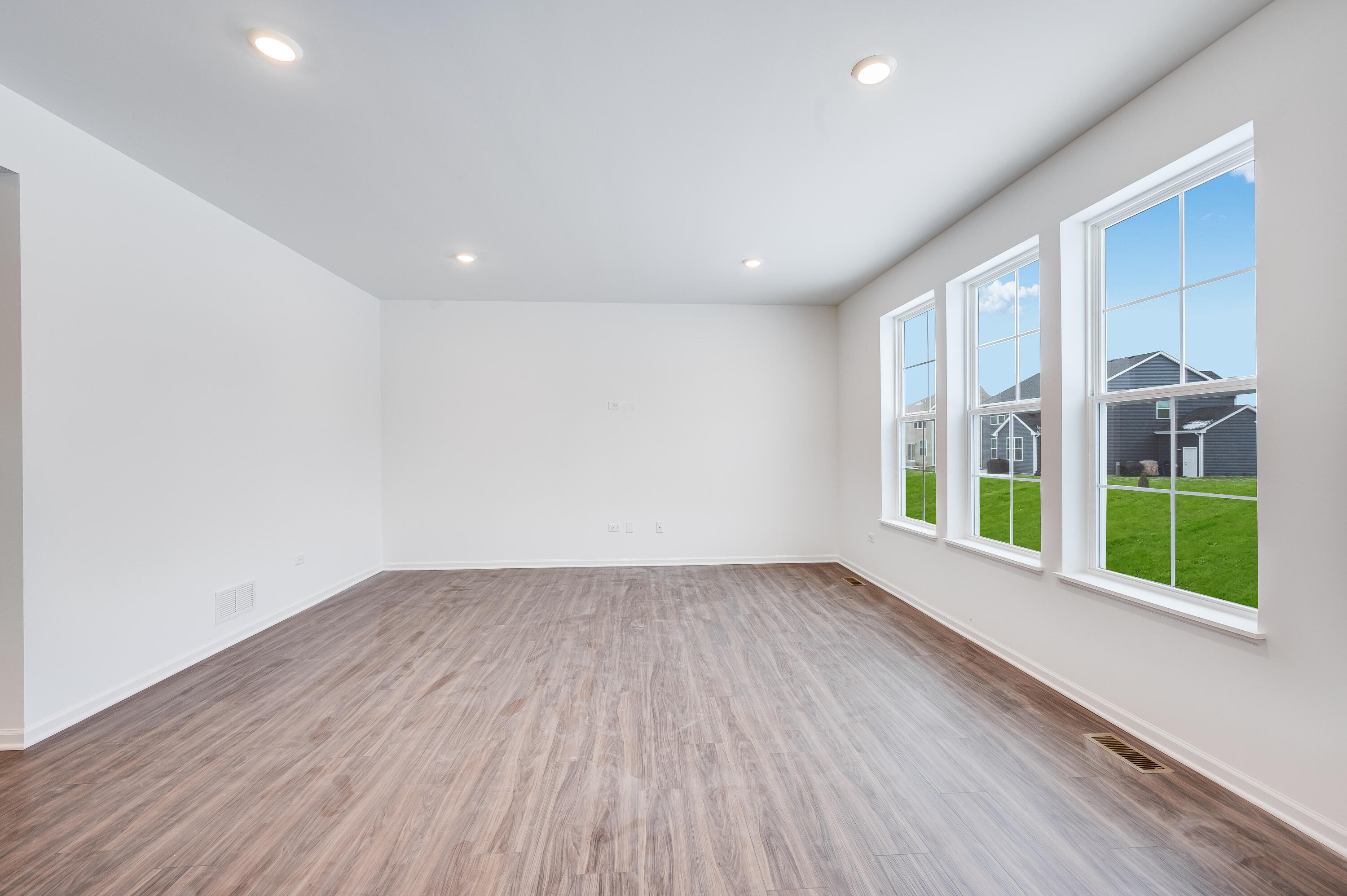 11287 Green Place