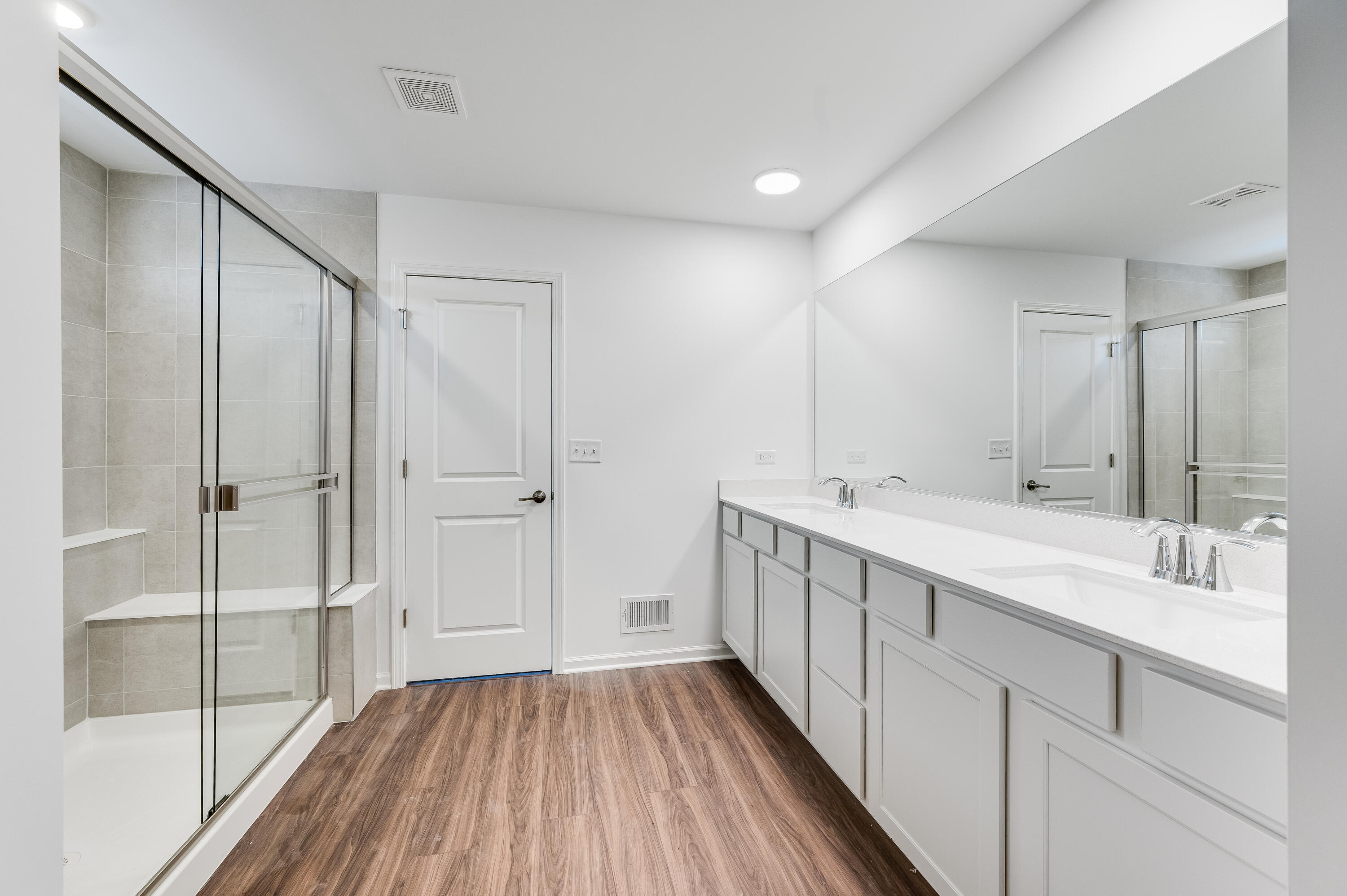 11287 Green Place
