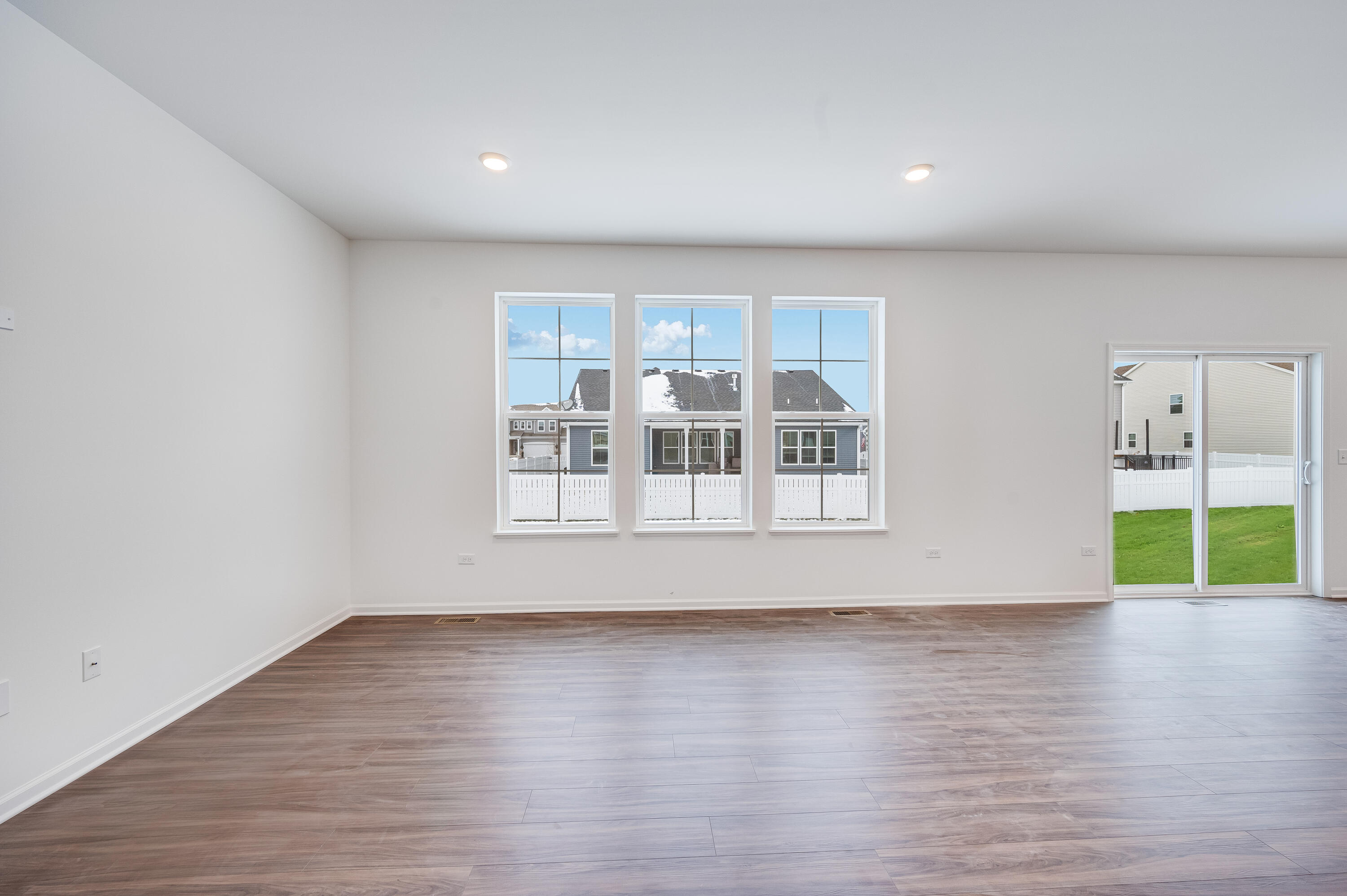 11287 Green Place