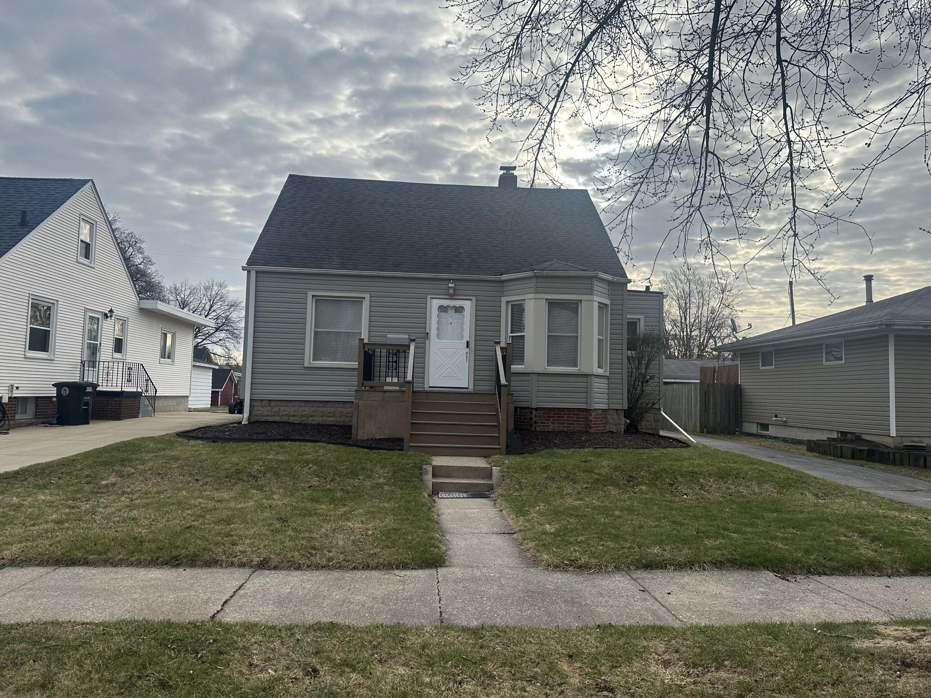 451 N Lawrence Street