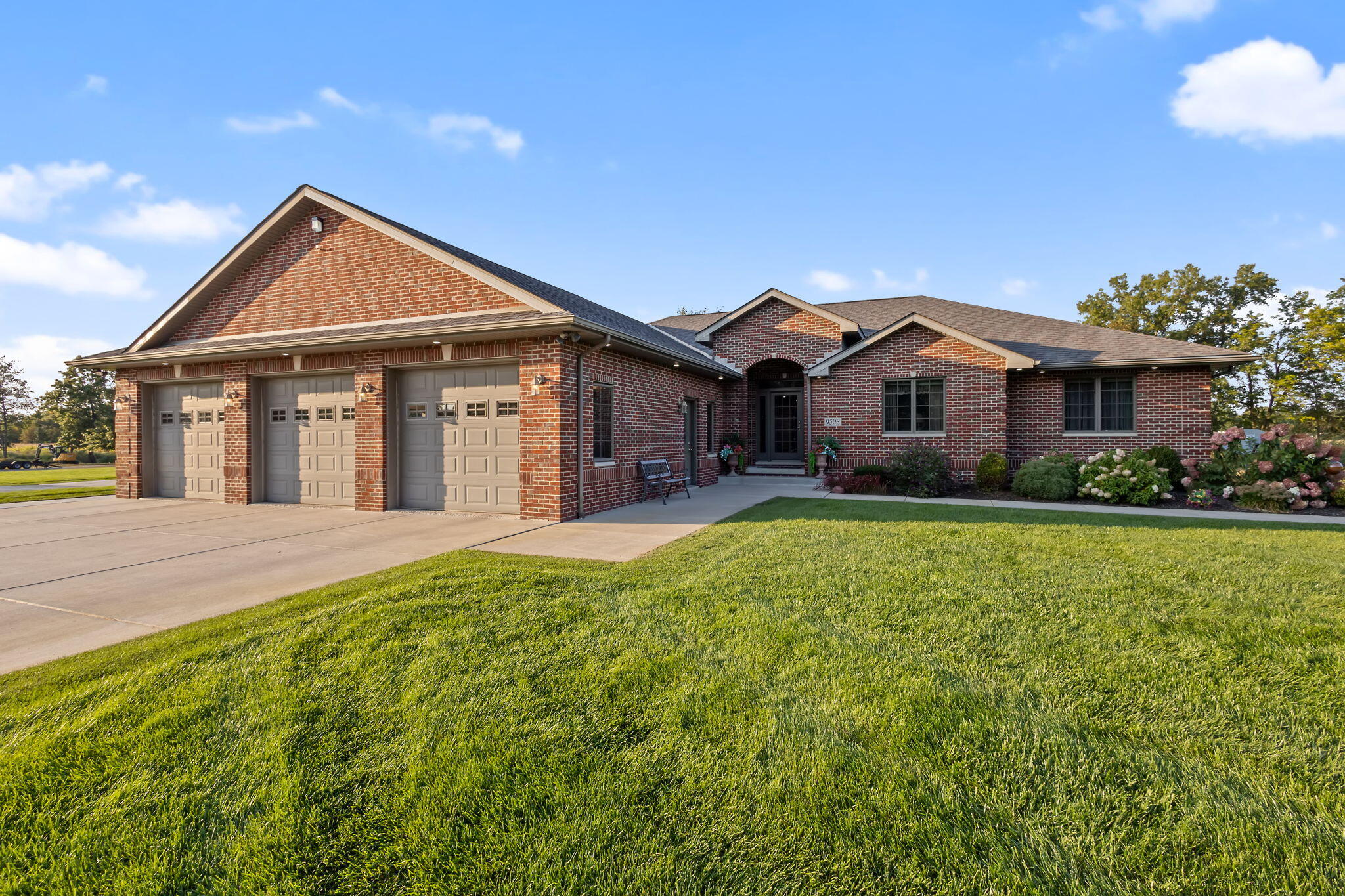 9508 Coral Court
