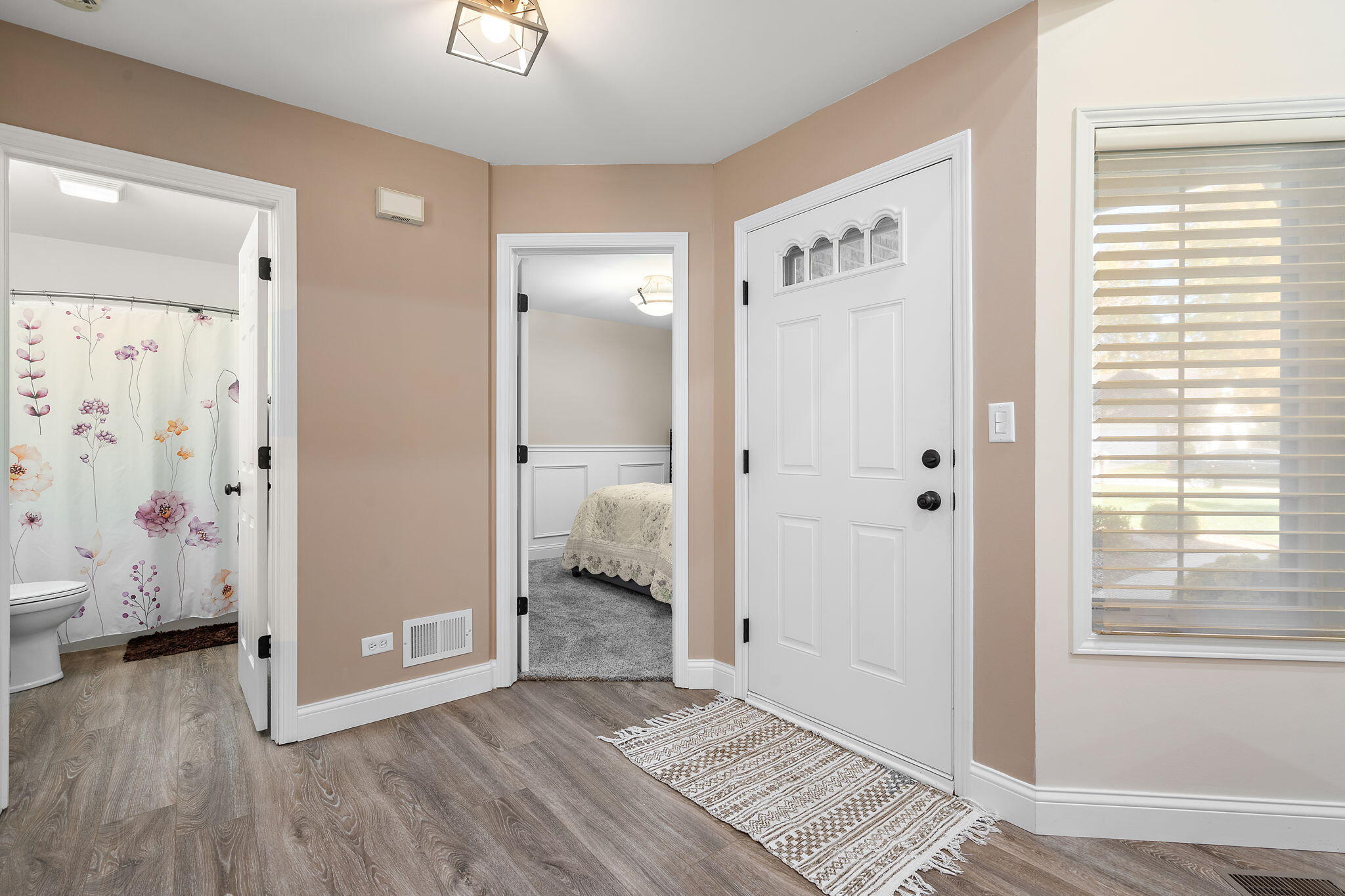 6282 Waxwing Circle