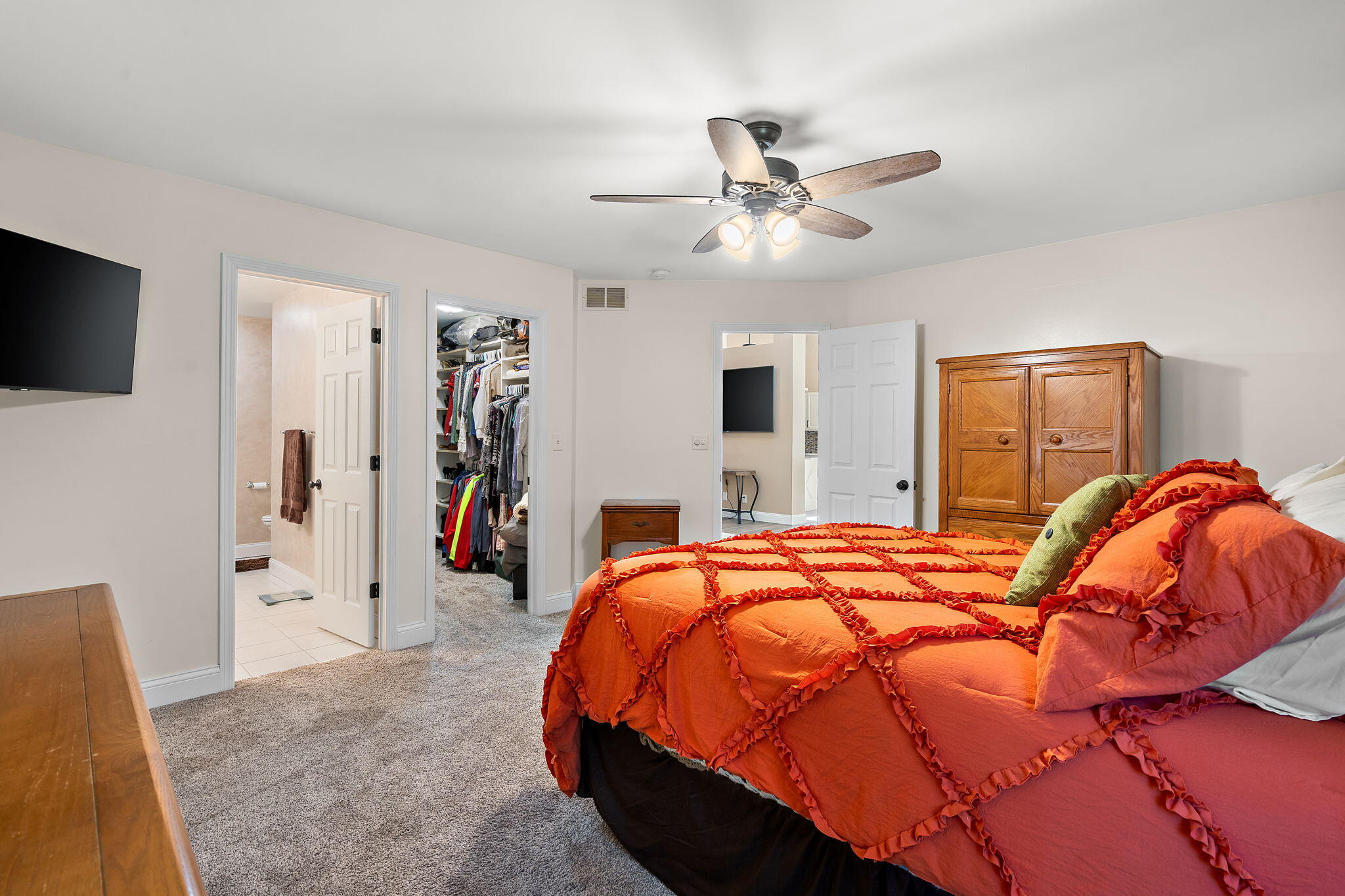 6282 Waxwing Circle