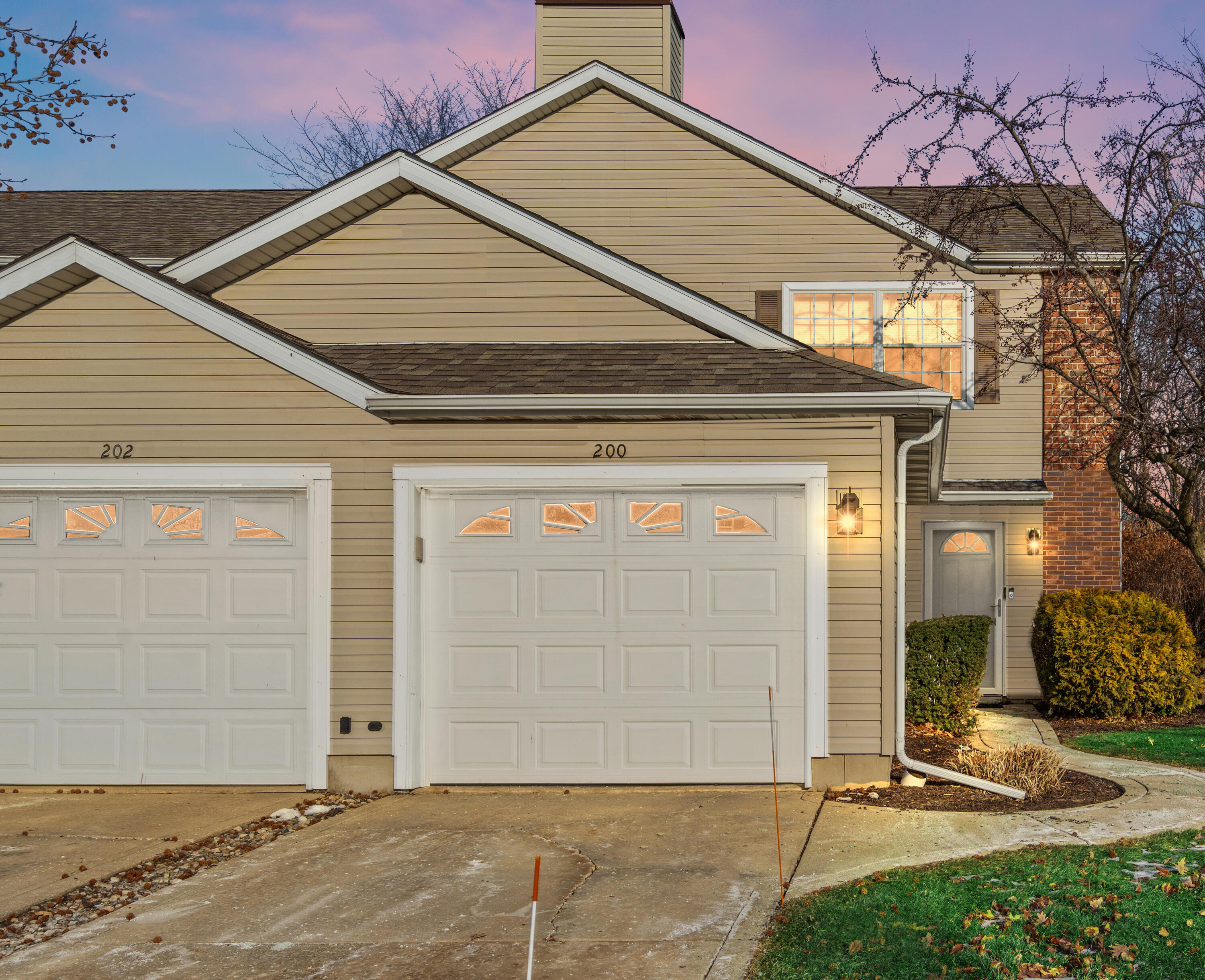 200 Summertree Drive