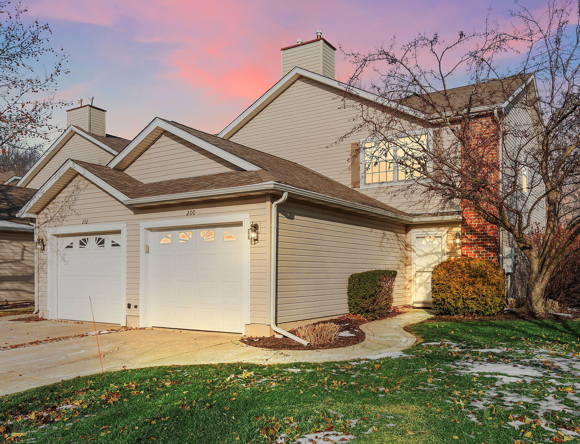 200 Summertree Drive