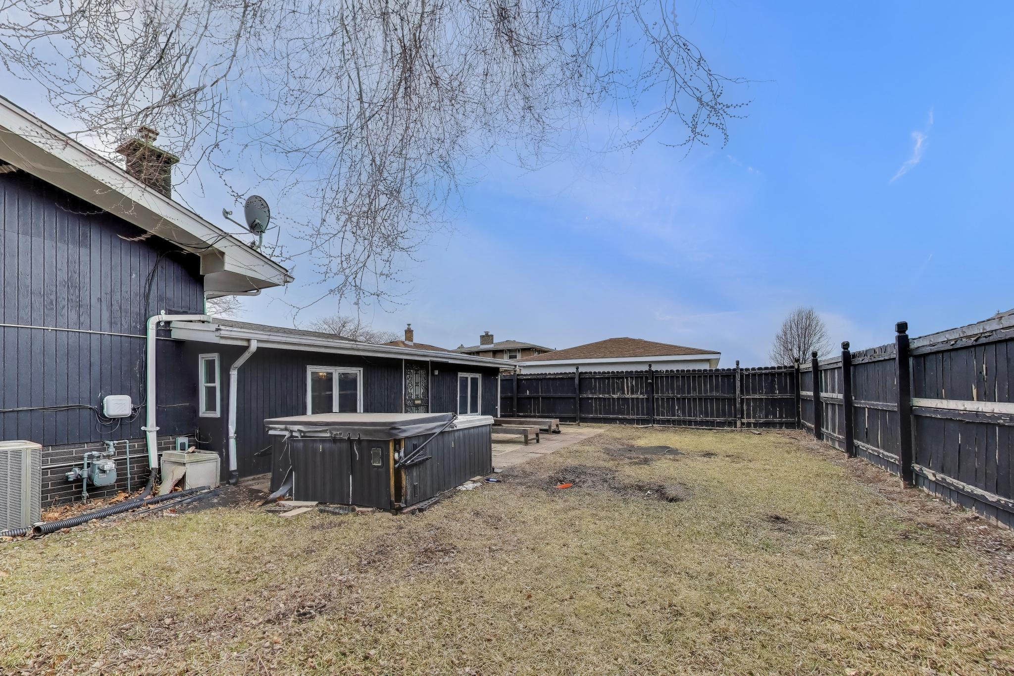 2104 Cardinal Drive