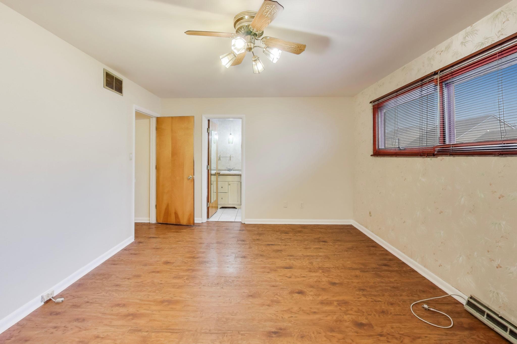 2104 Cardinal Drive