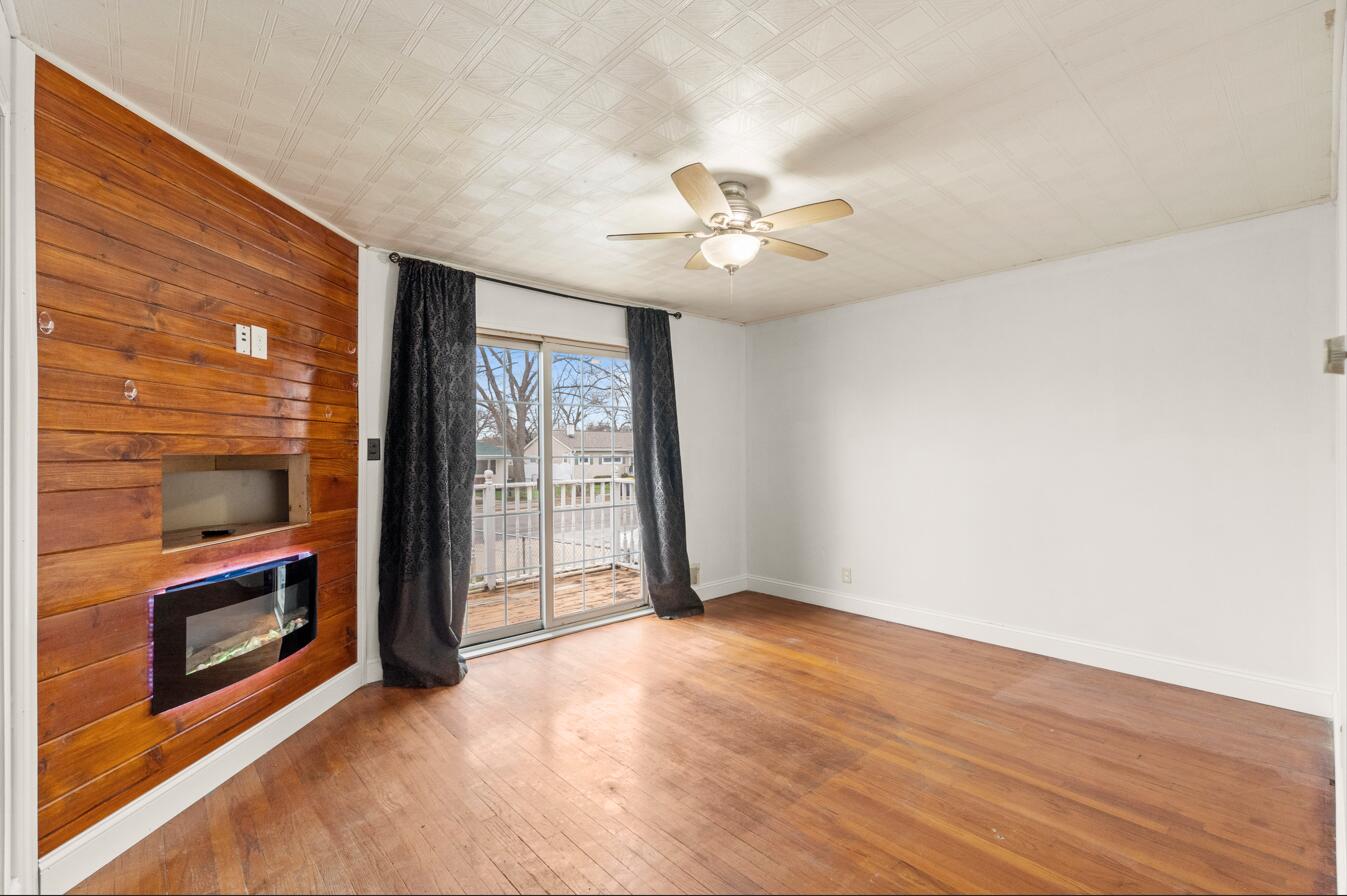 401 Tyler Avenue