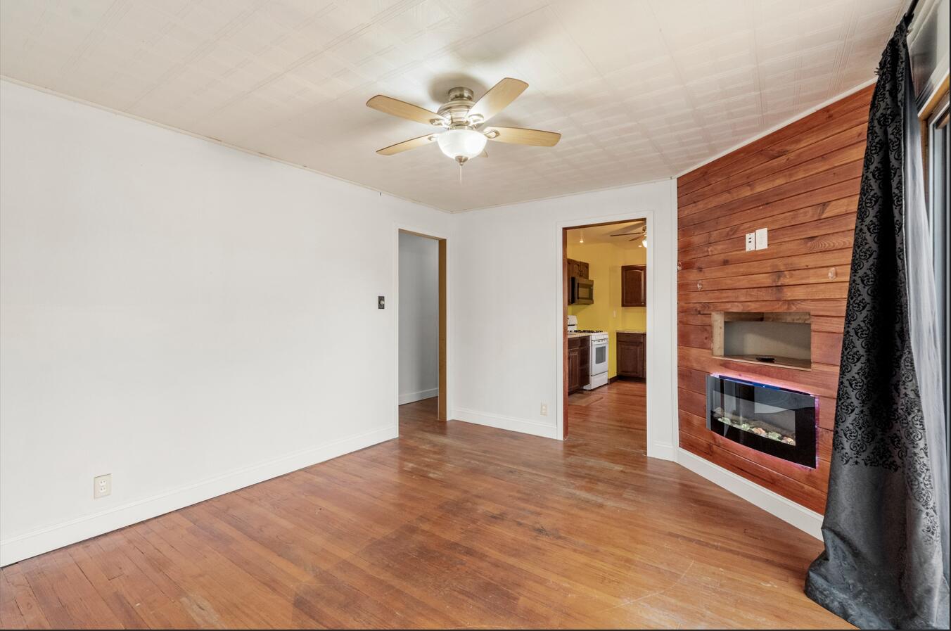 401 Tyler Avenue